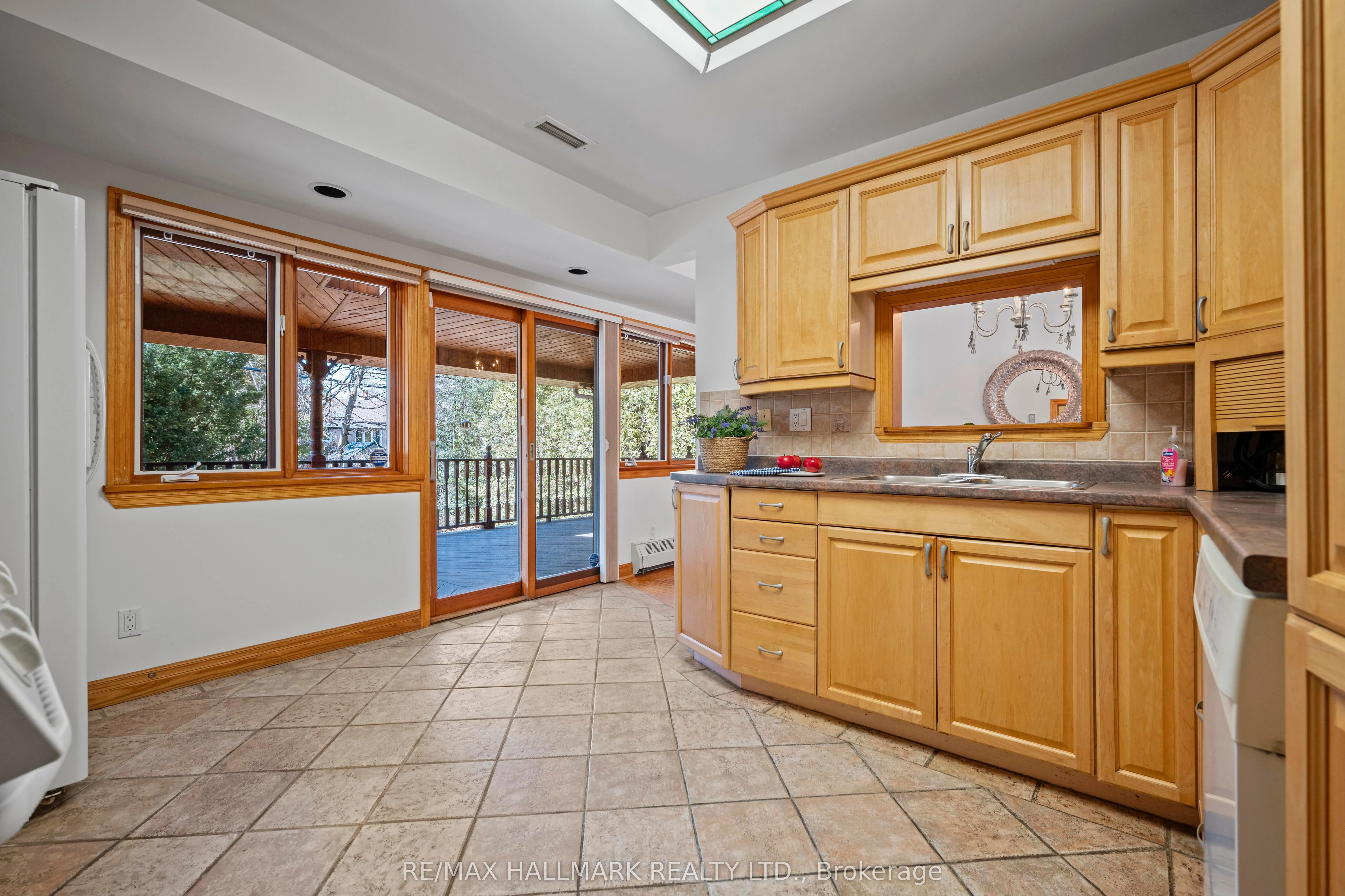 54 Heathfield Drive