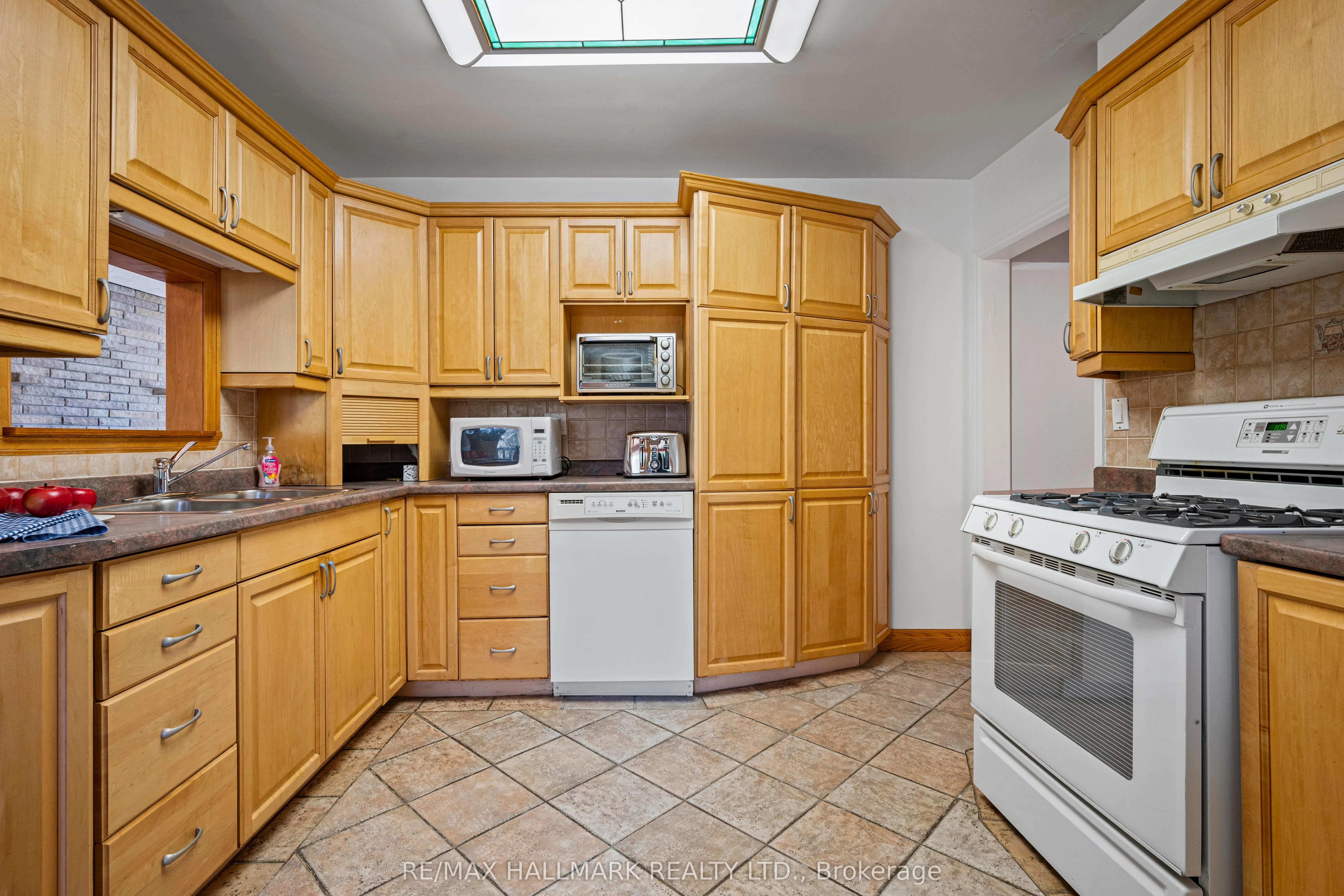 54 Heathfield Drive