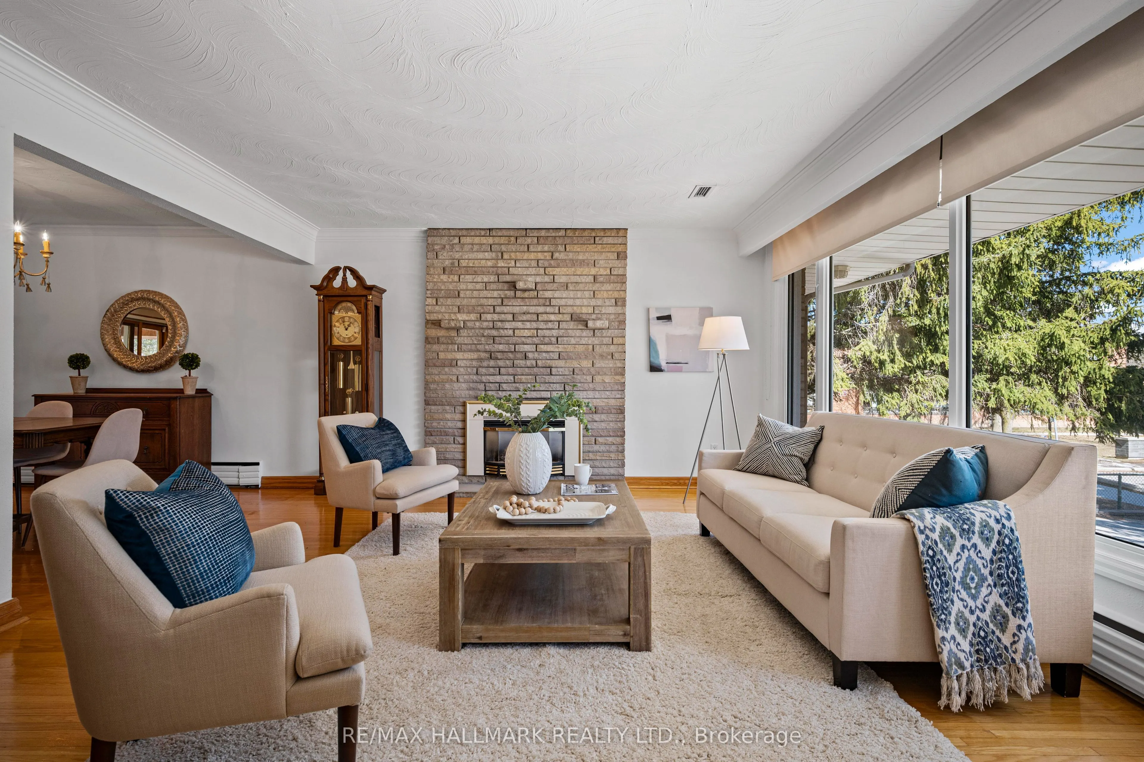 54 Heathfield Drive