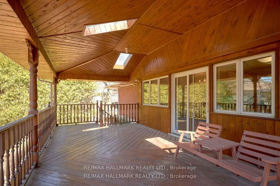 54 Heathfield Drive