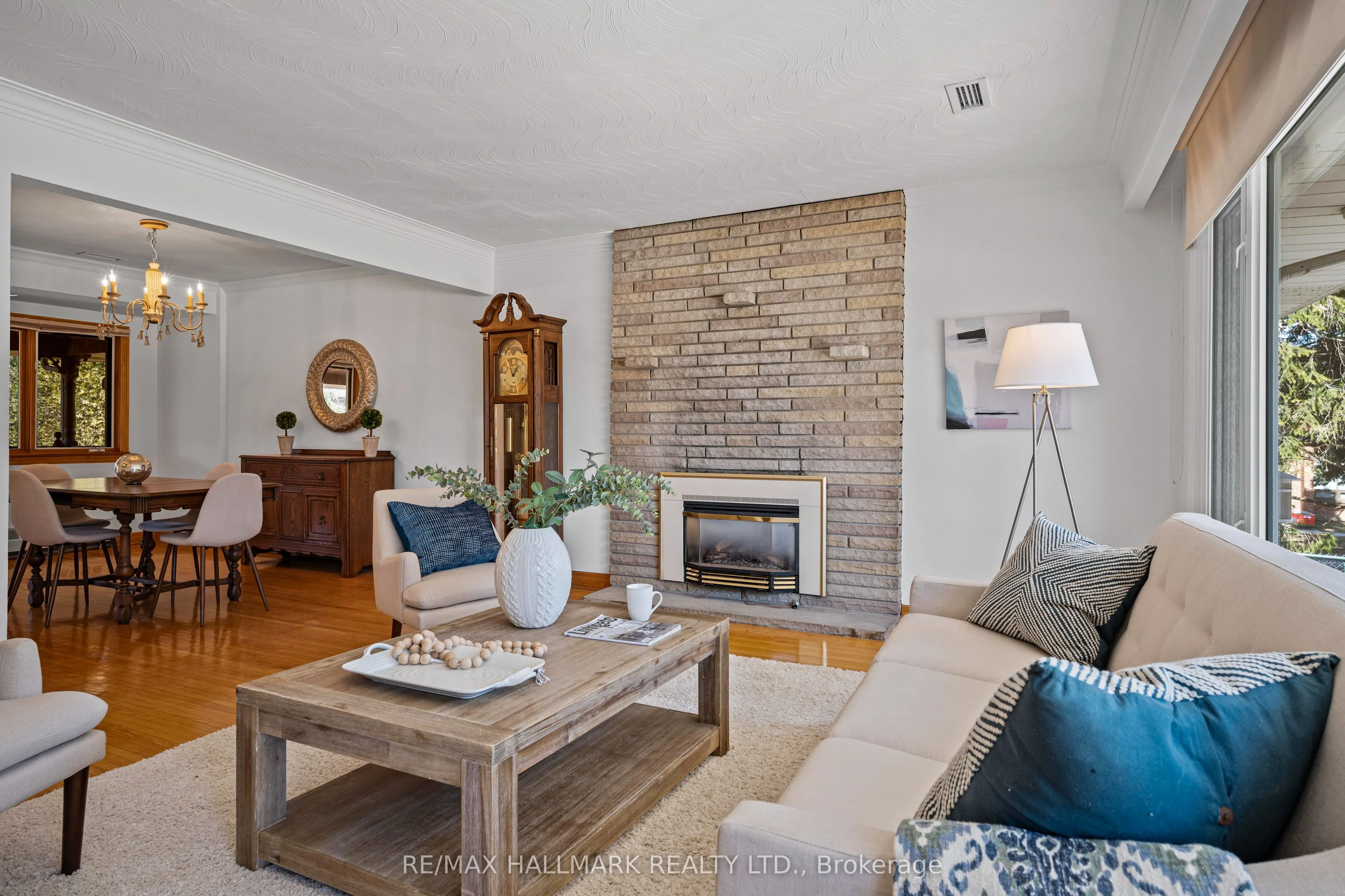 54 Heathfield Drive