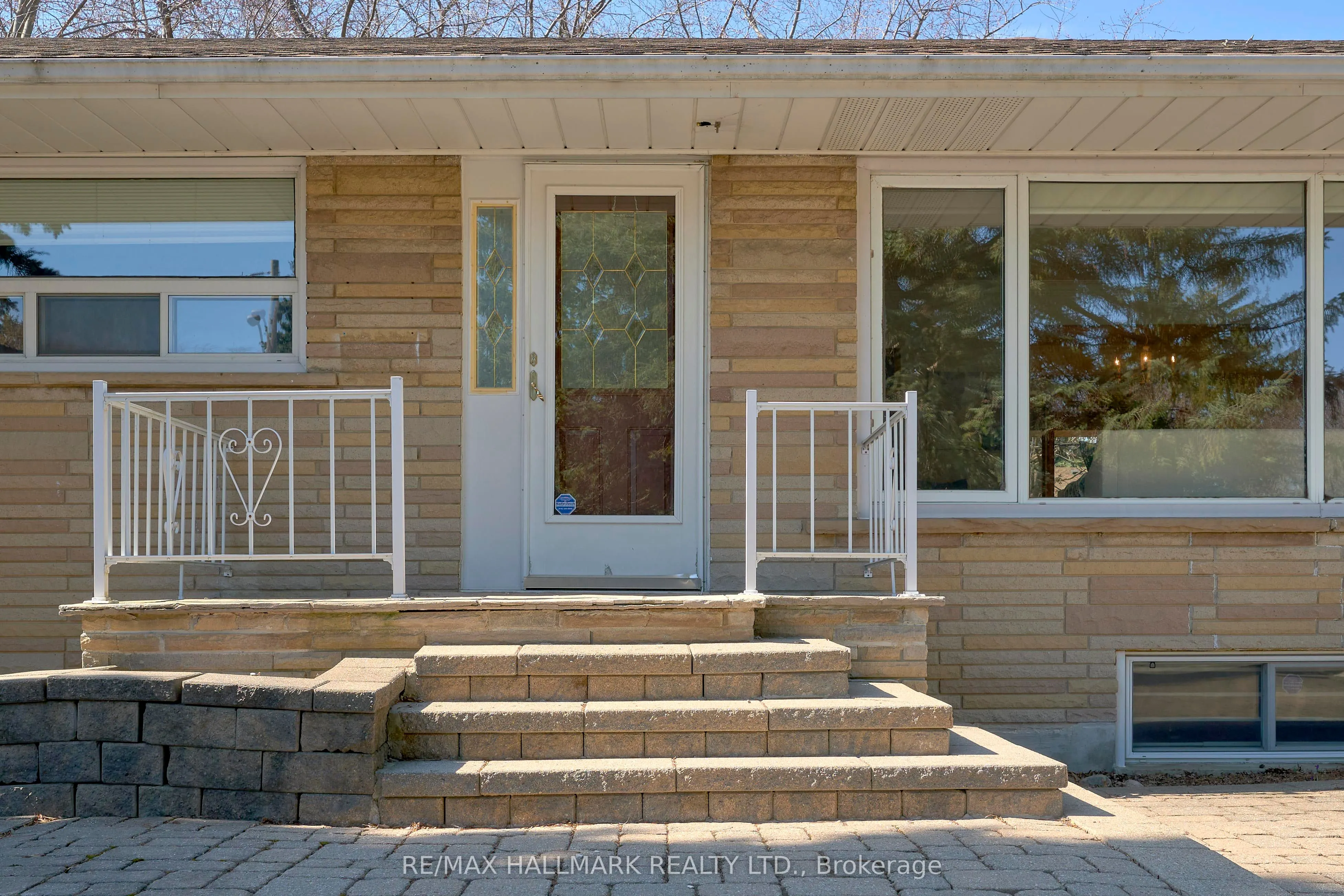 54 Heathfield Drive