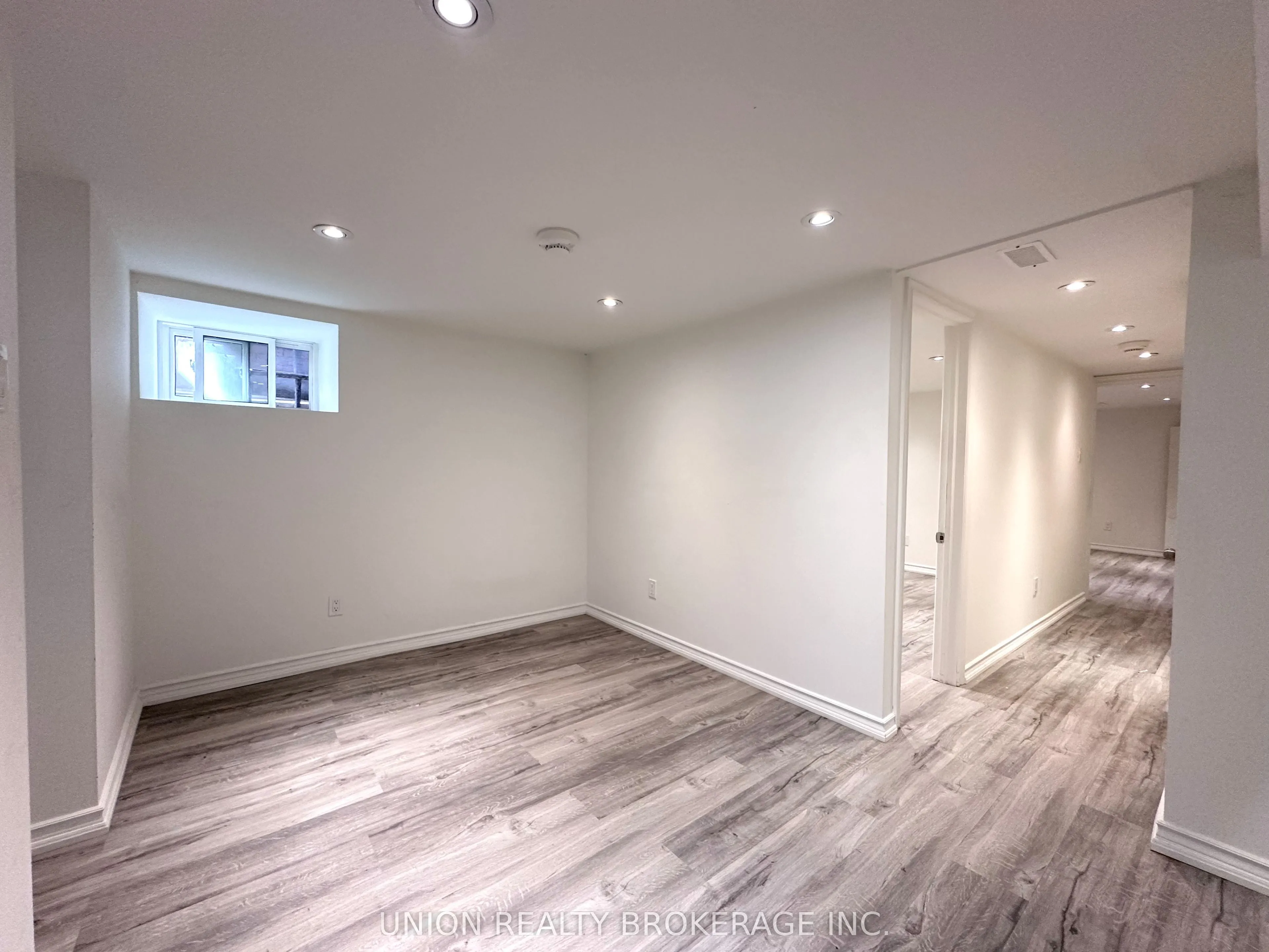 33 Harris Avenue