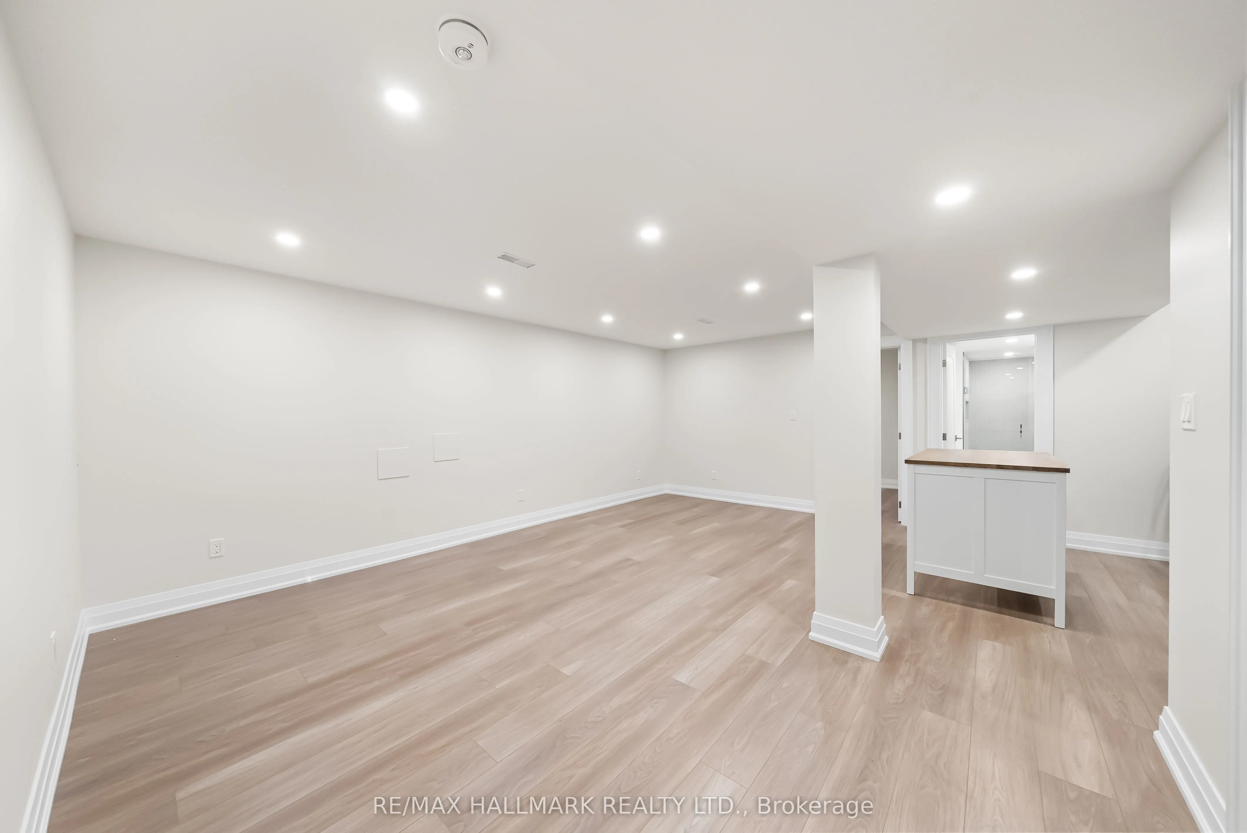 304 East Avenue E, #Bsmnt