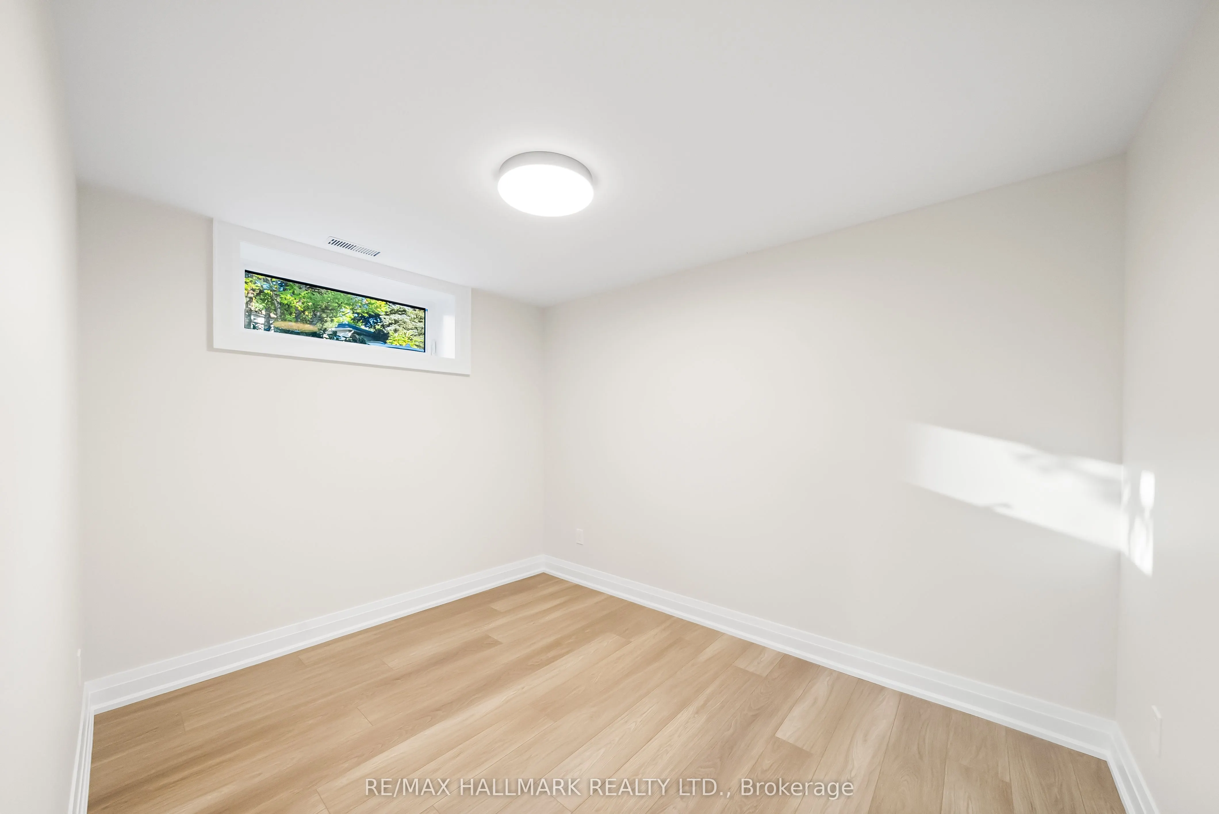 304 East Avenue E, #Bsmnt