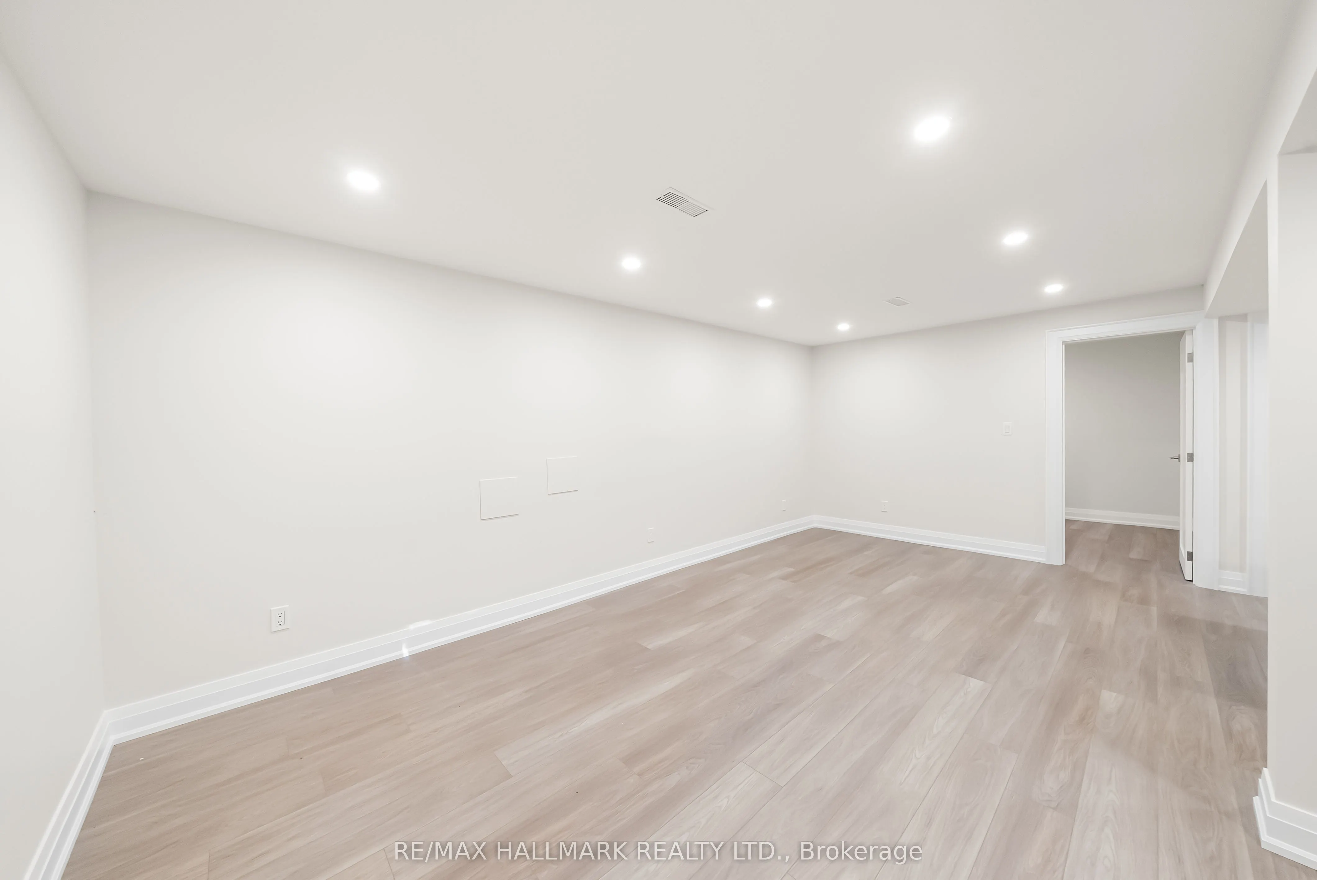 304 East Avenue E, #Bsmnt