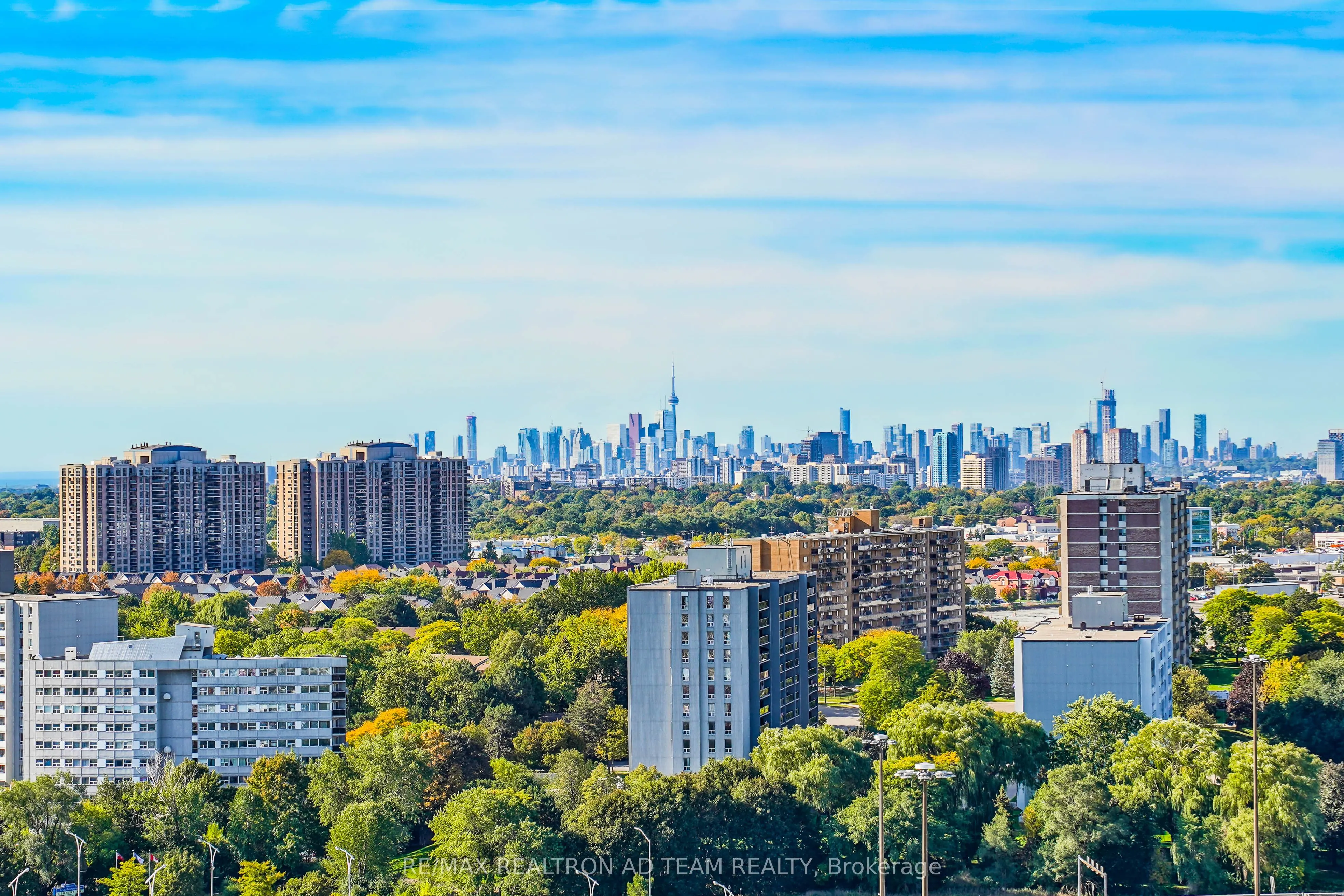 125 Village Green Square, #2204