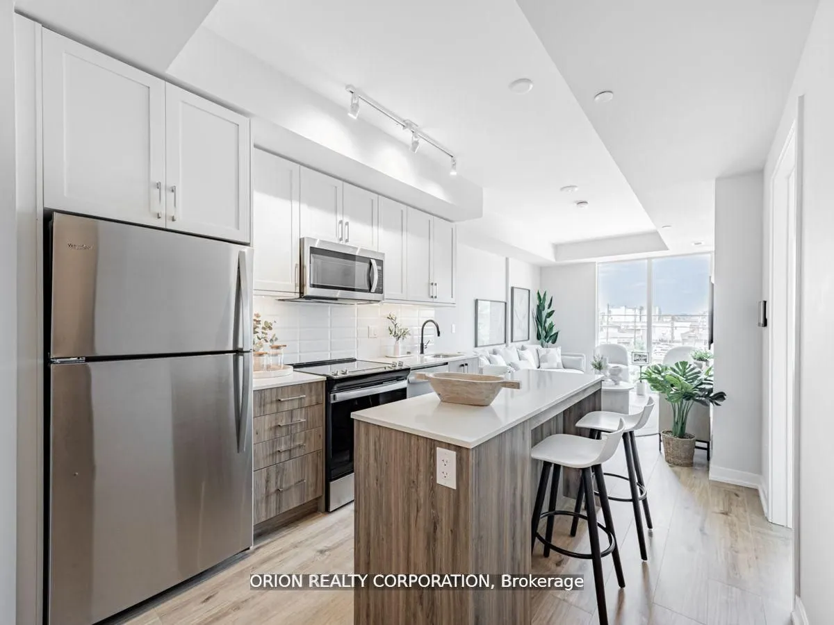 201 Brock Street S