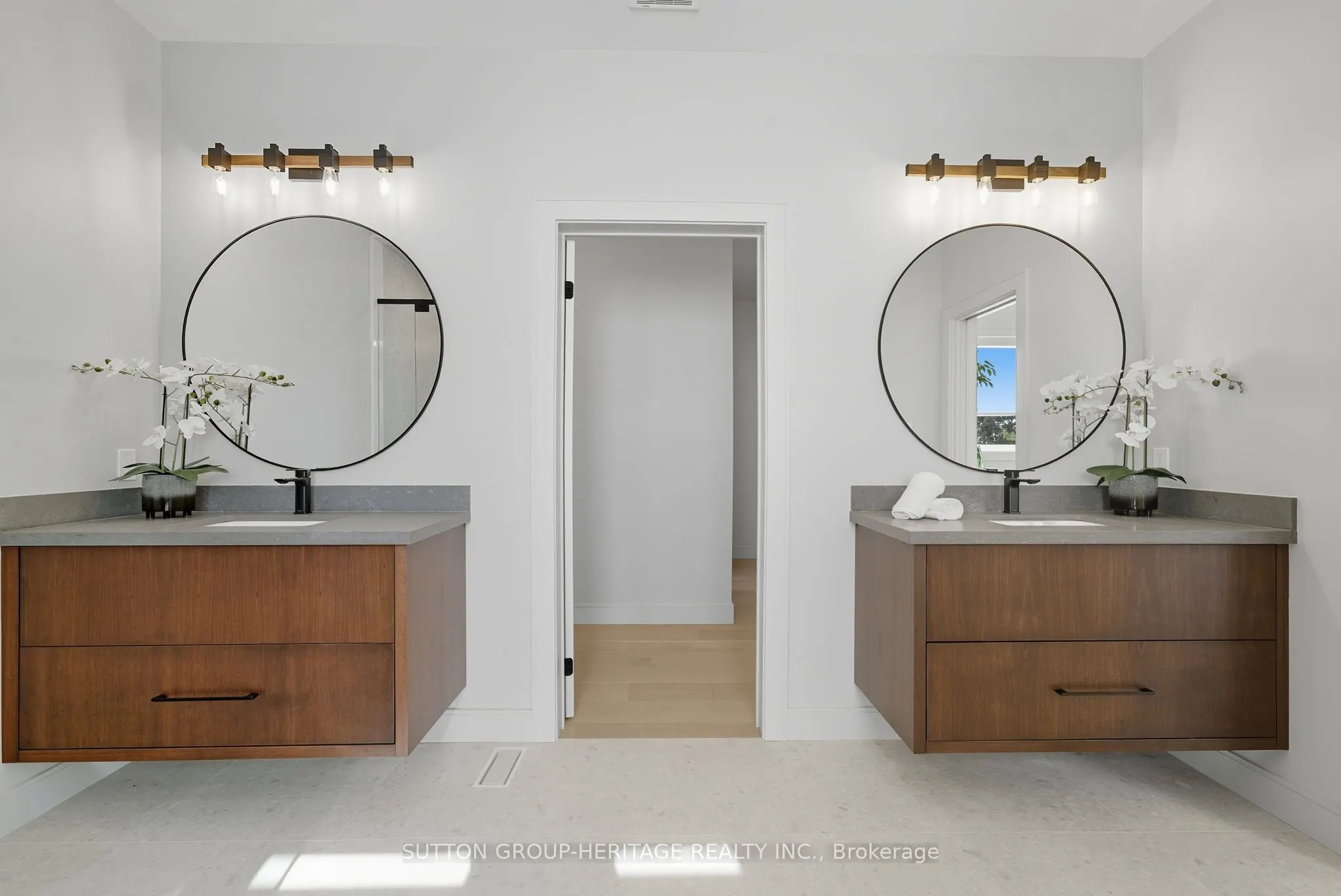 120B Cochrane Street