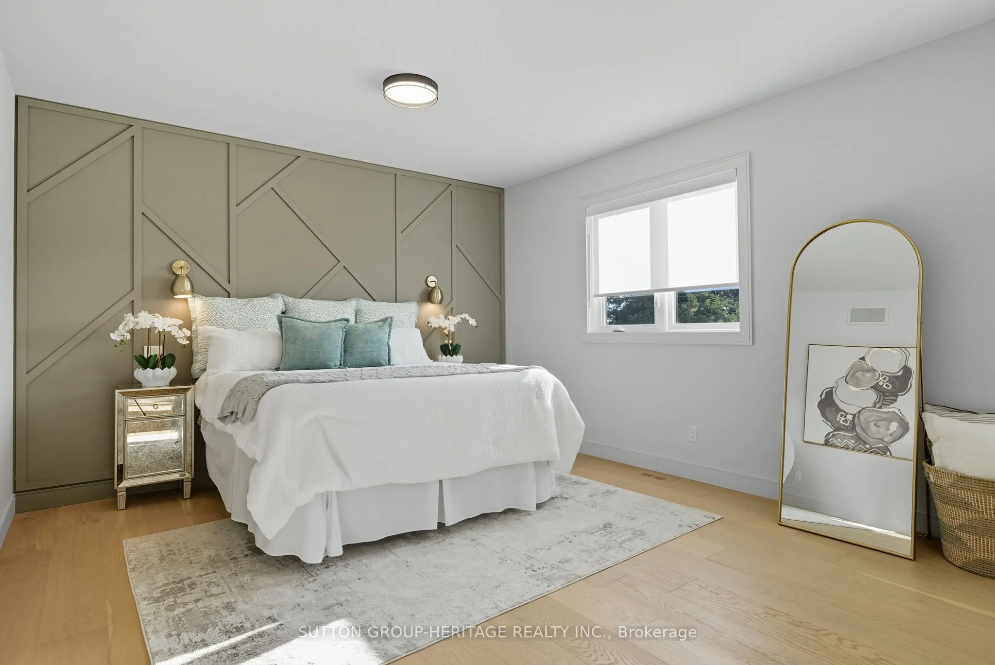 120B Cochrane Street