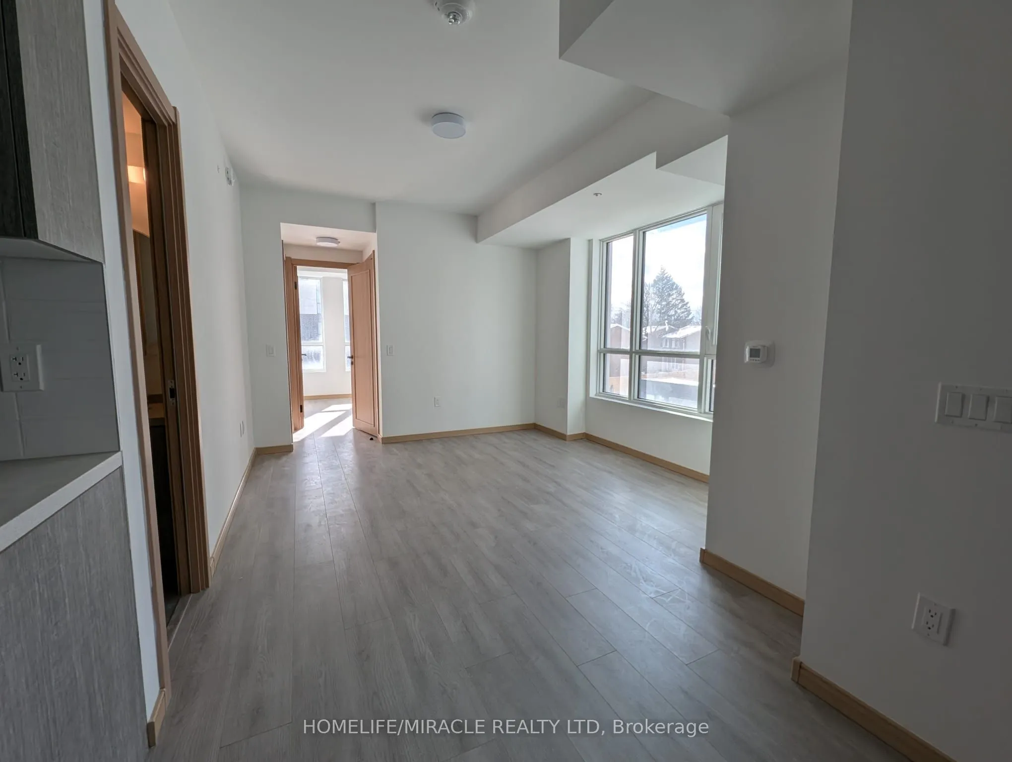 3445 Sheppard Avenue E, #B-202