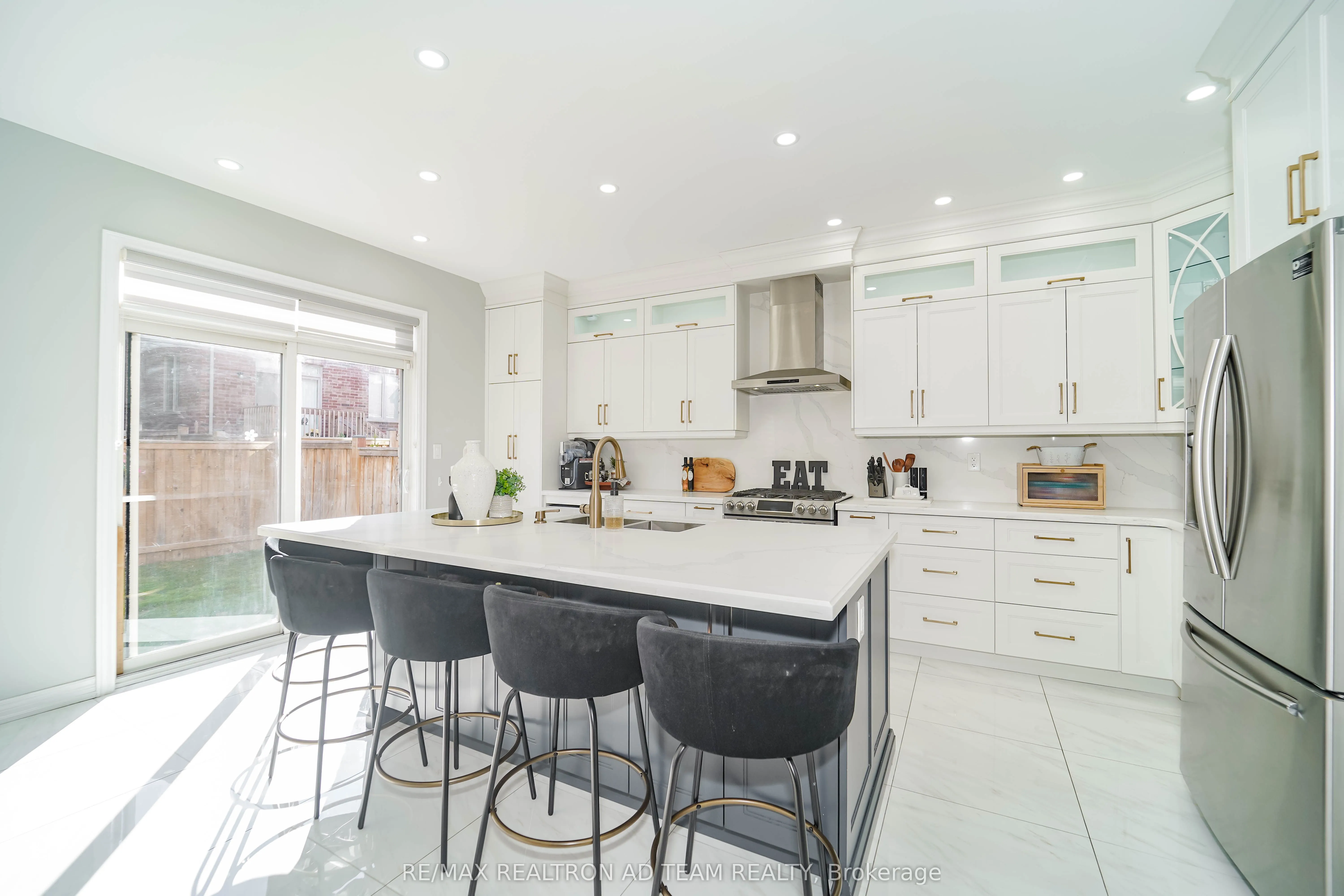 1109 Baltic Lane