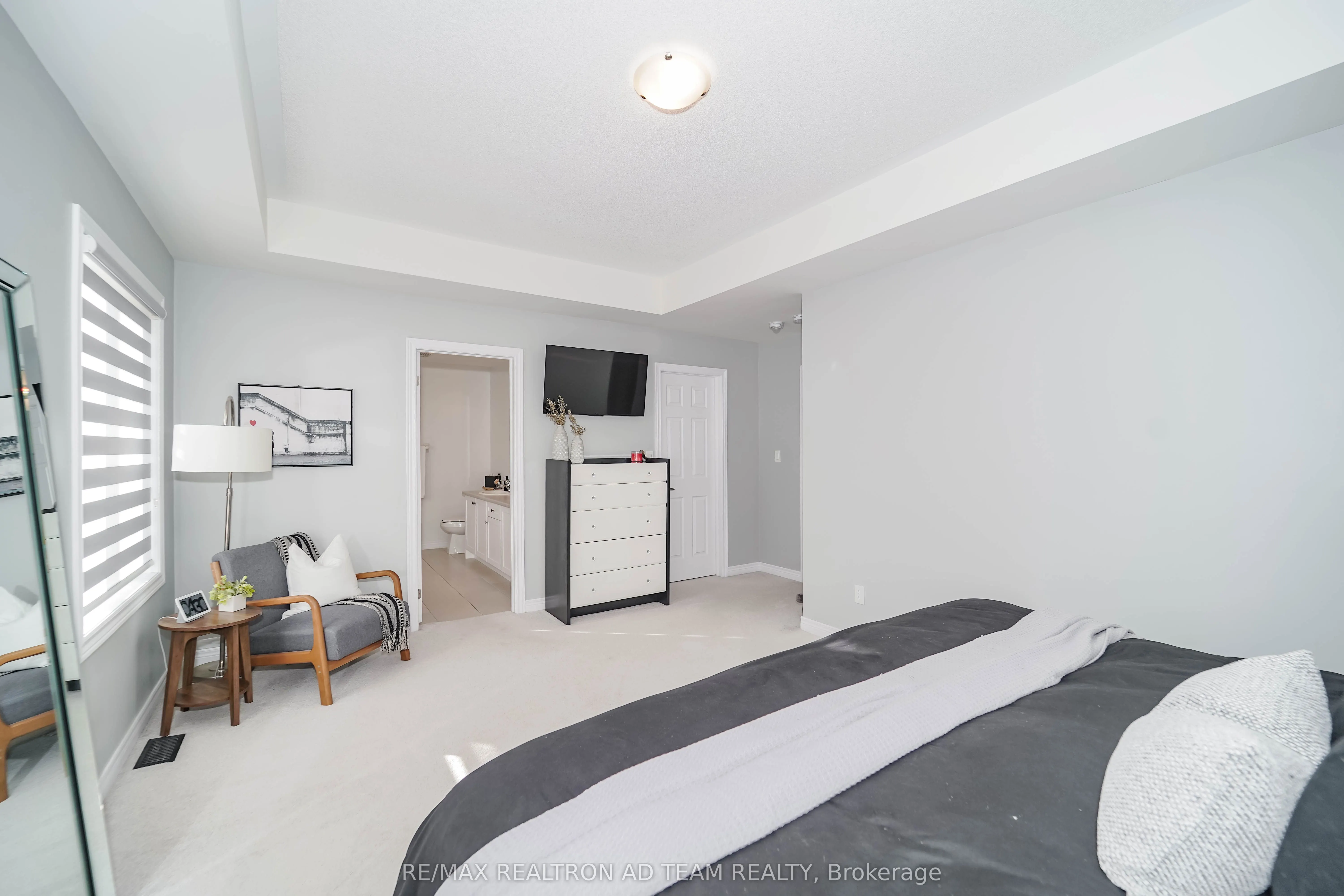 1109 Baltic Lane