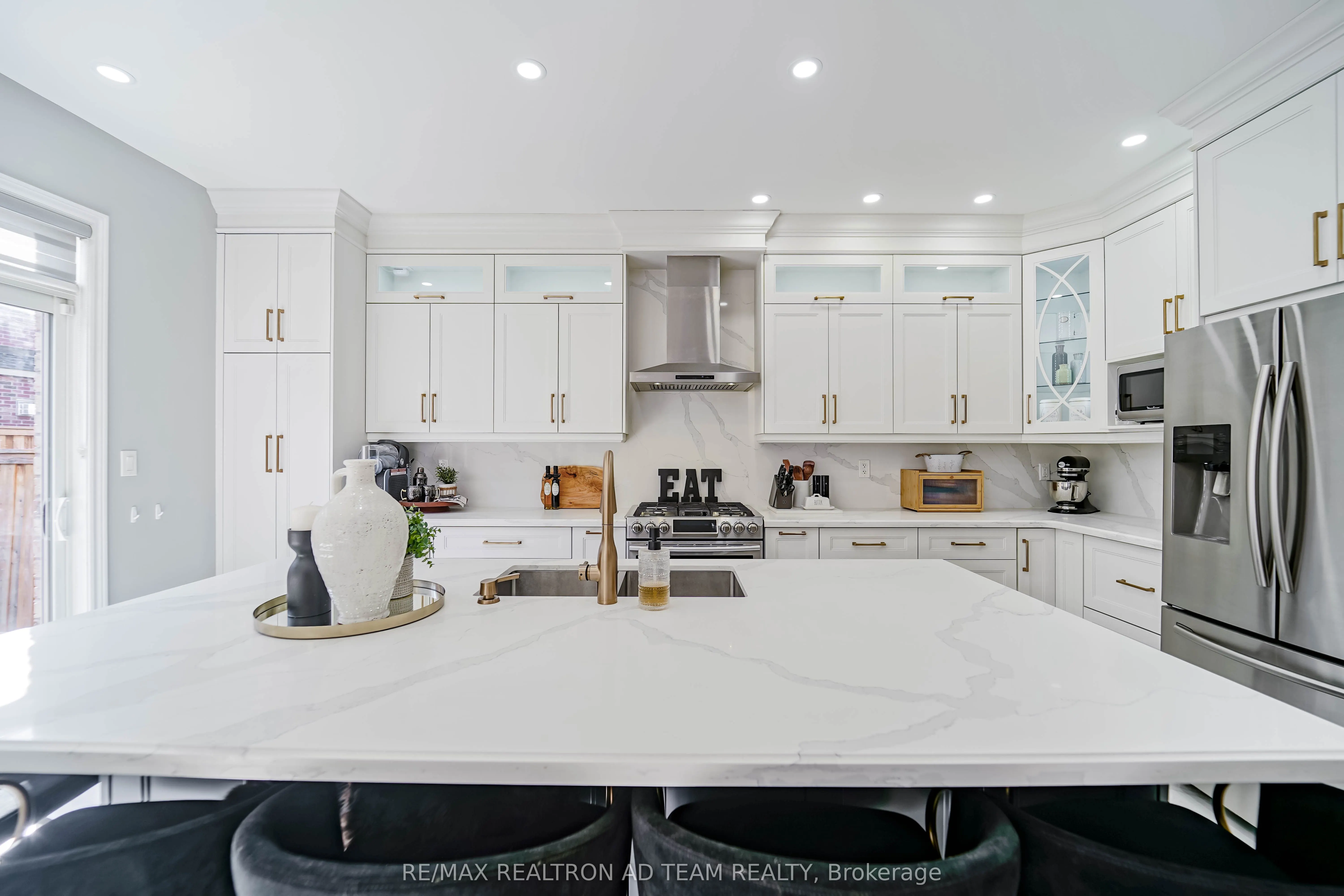 1109 Baltic Lane
