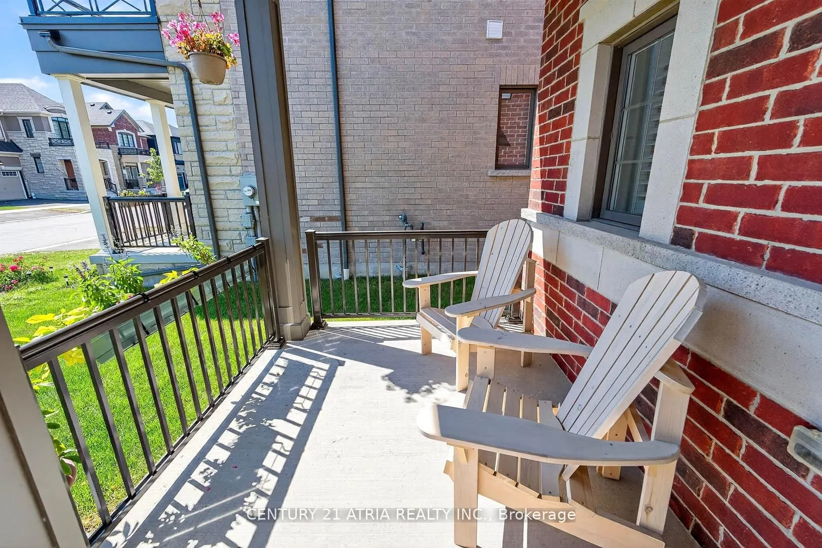 2888 Foxden Square