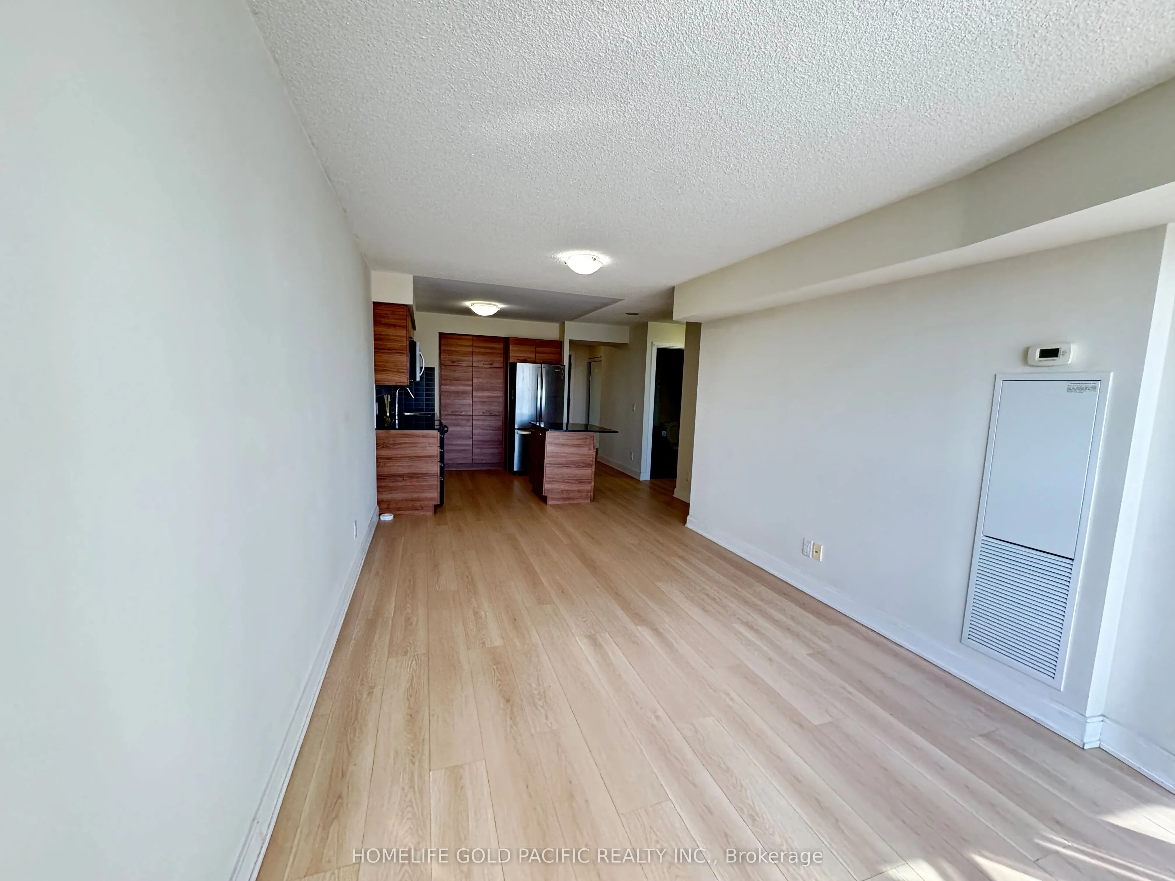 125 Village Green Square, #2302