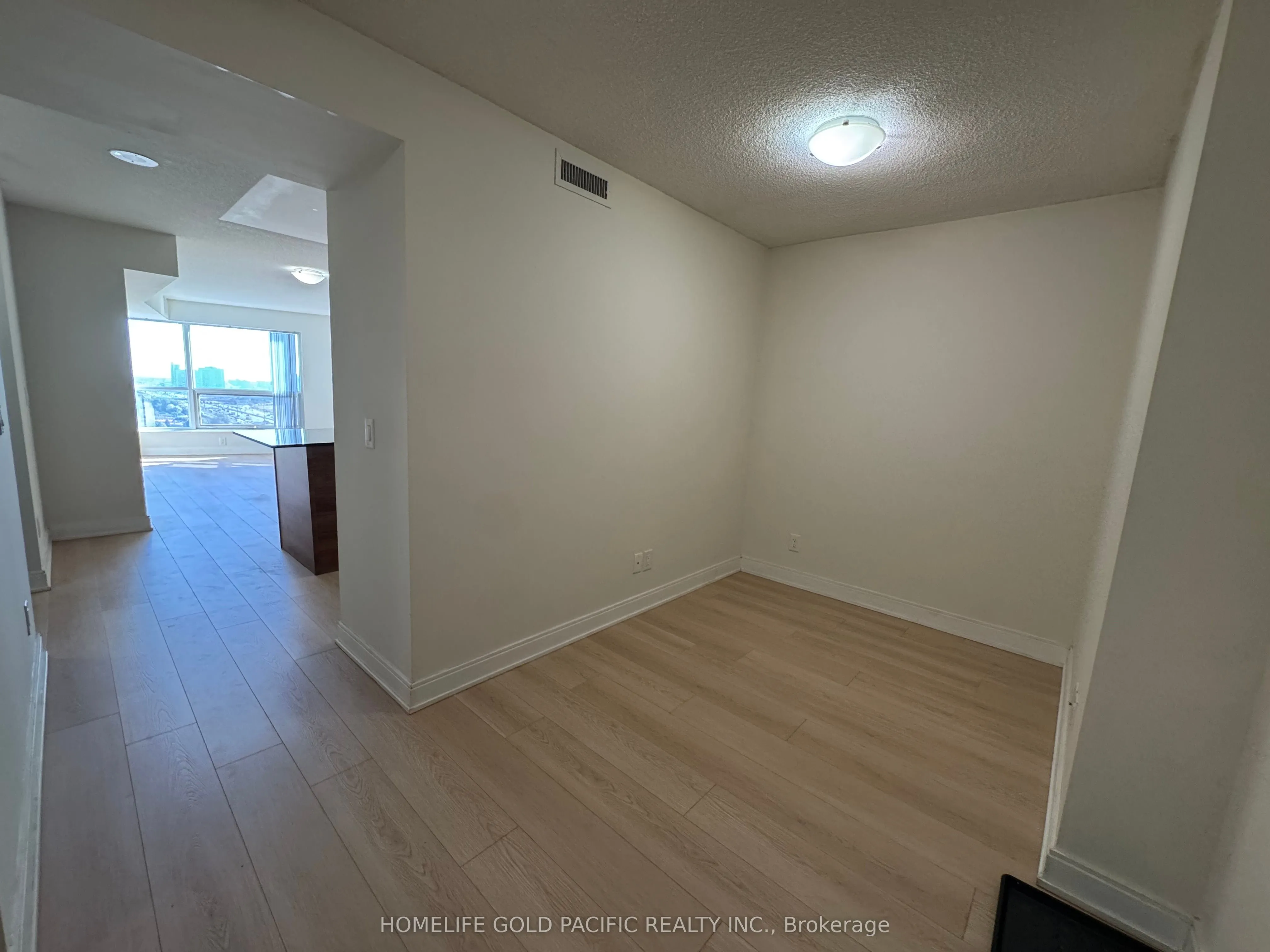 125 Village Green Square, #2302