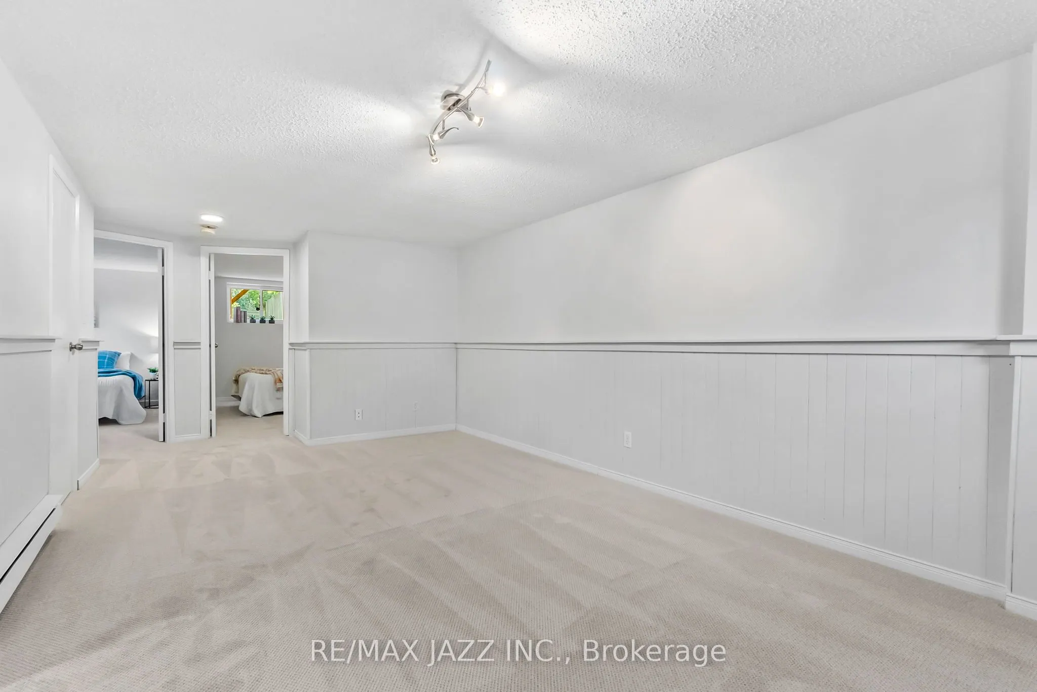 1326 Valley Drive