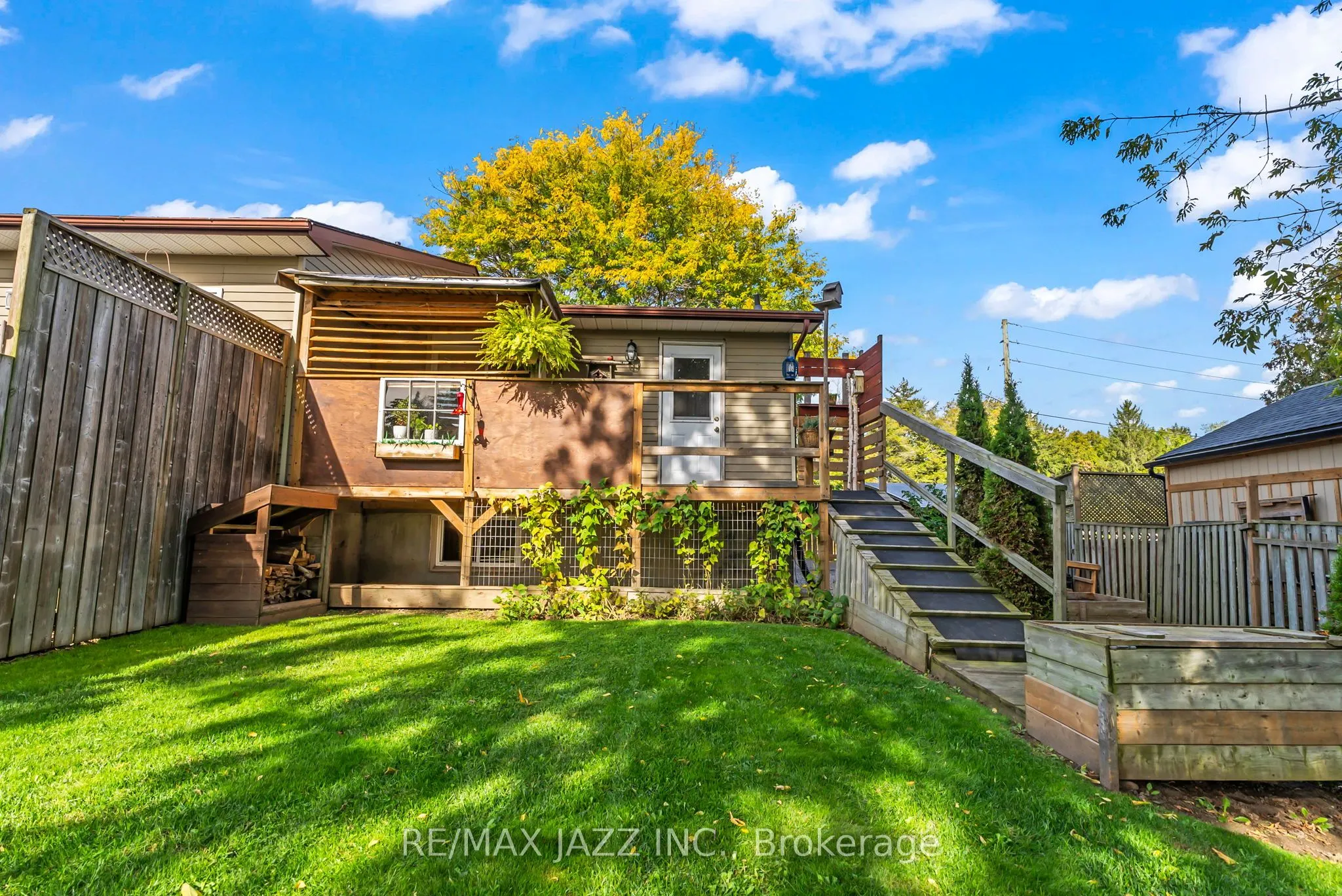 1326 Valley Drive
