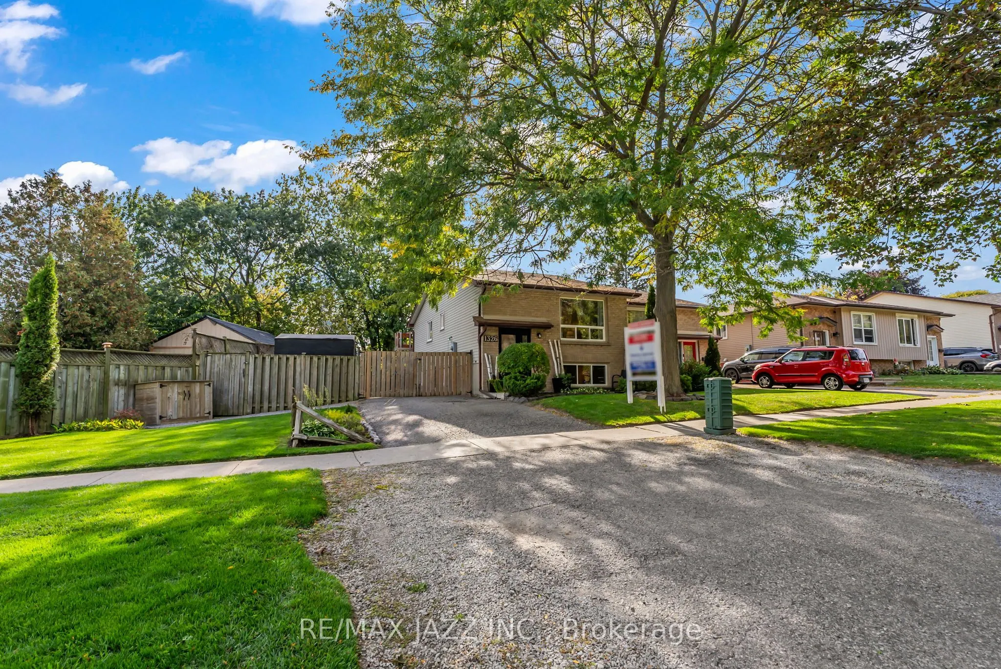 1326 Valley Drive