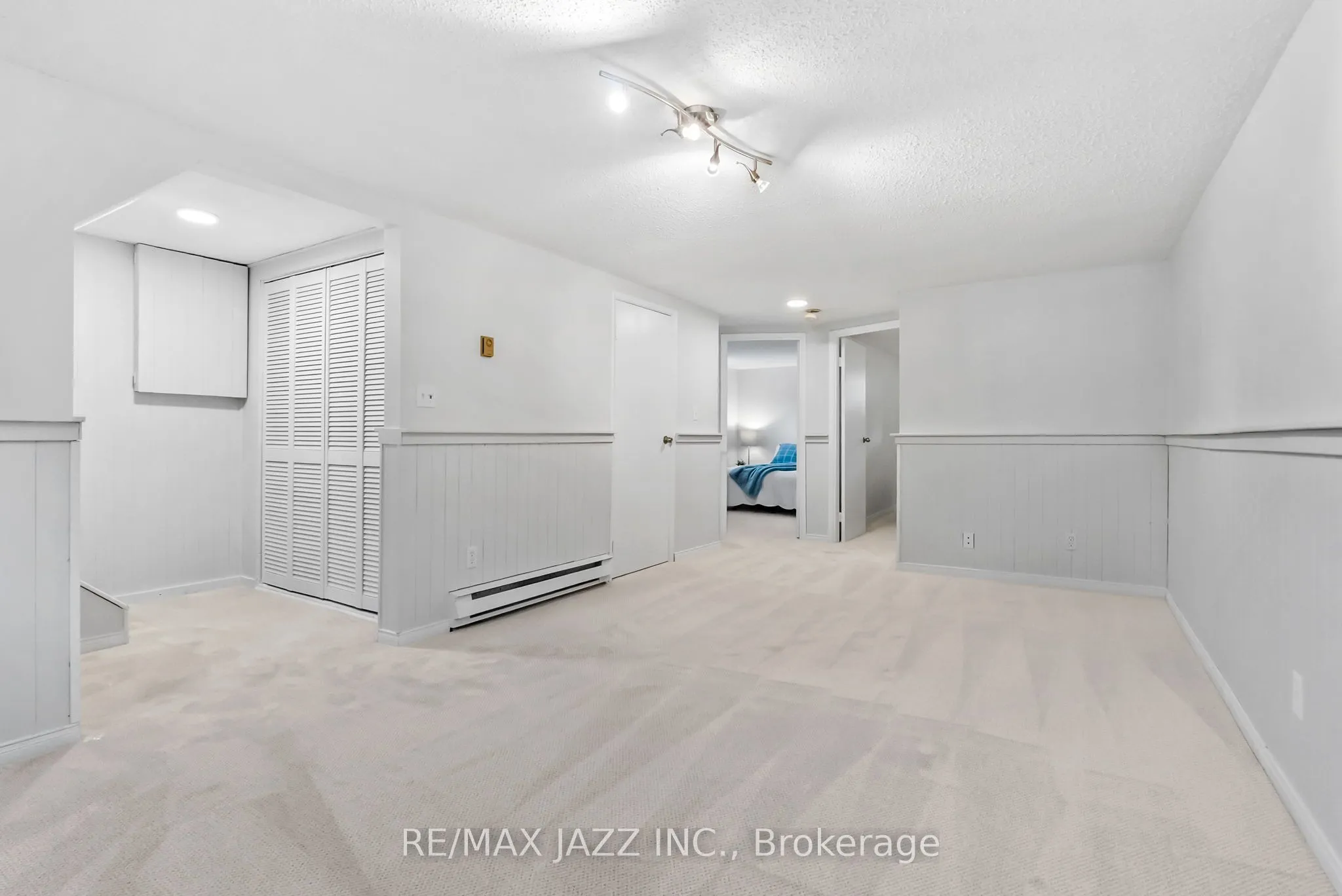 1326 Valley Drive