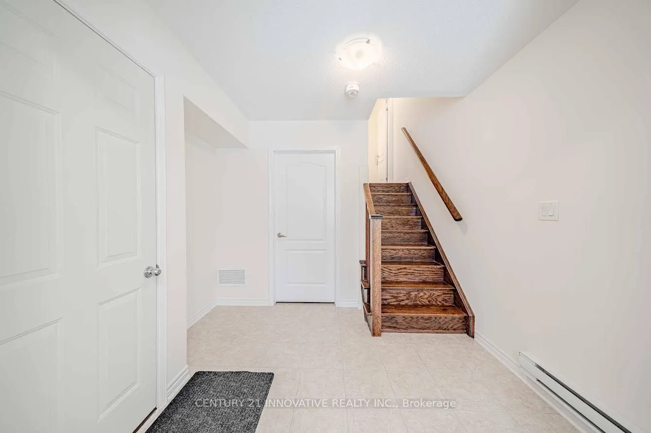 1018 Dragonfly Avenue