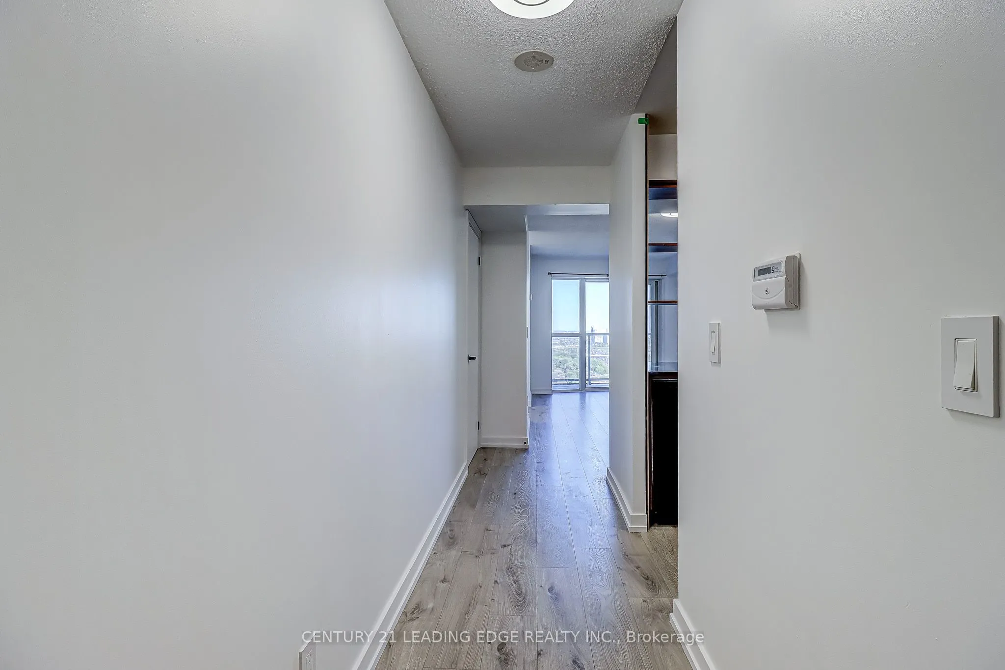 125 Village Green Square, #3311