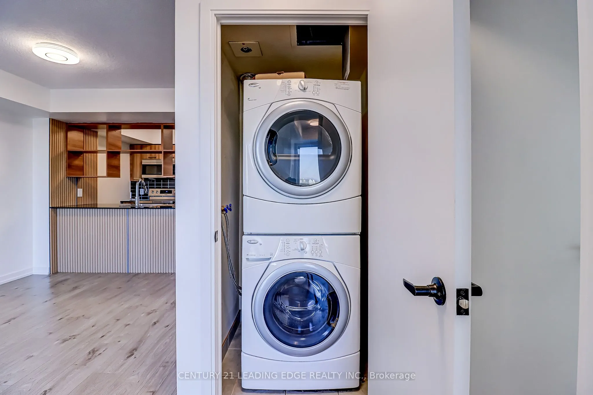 125 Village Green Square, #3311