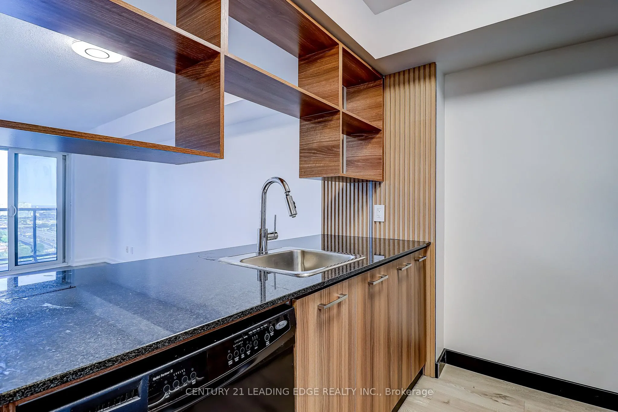125 Village Green Square, #3311