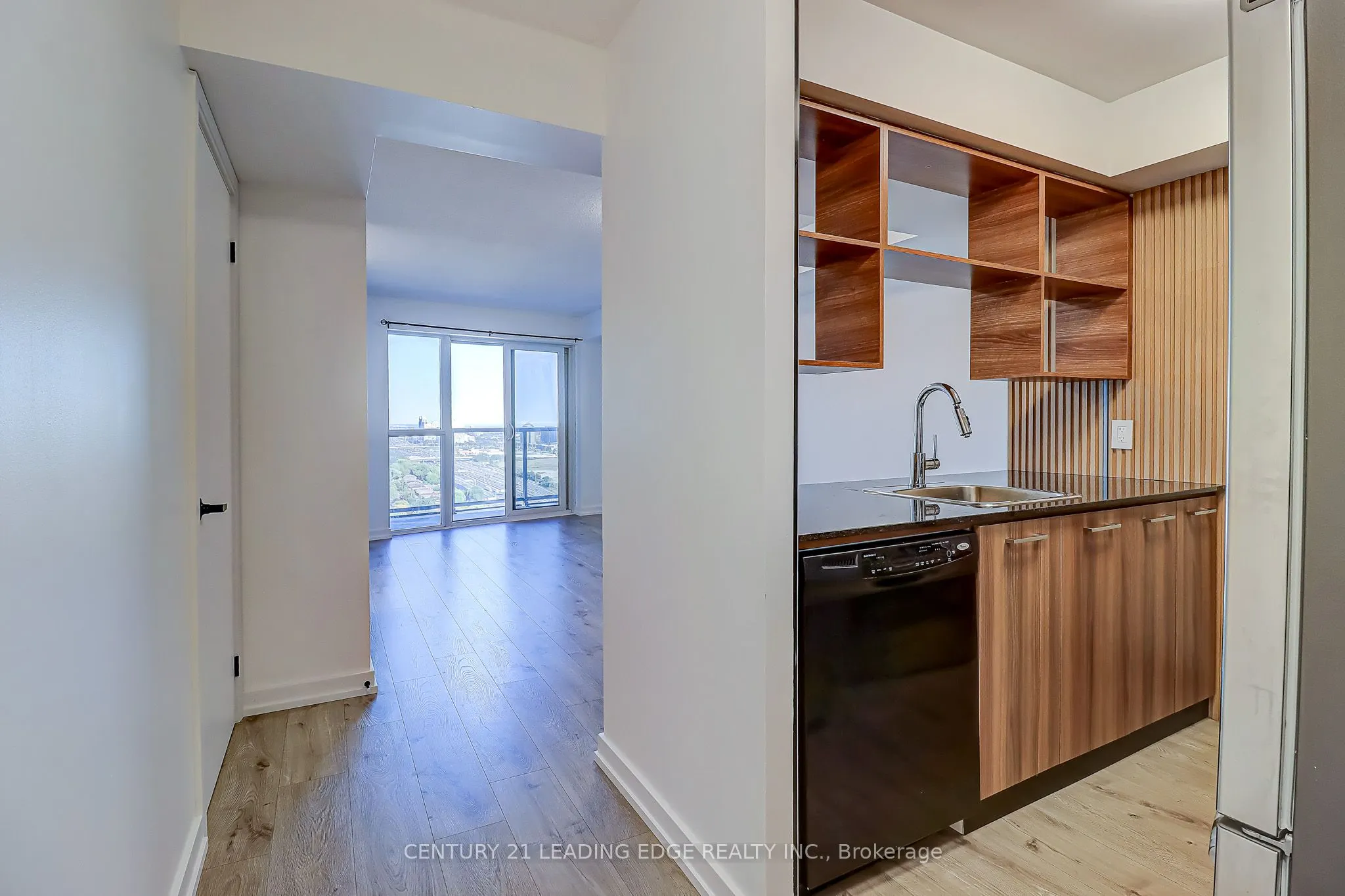 125 Village Green Square, #3311