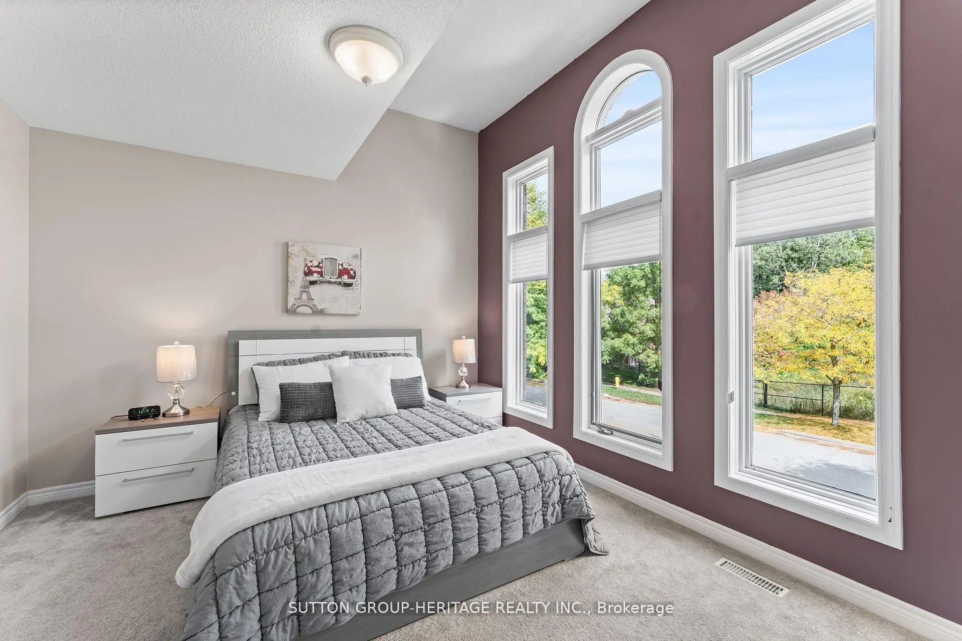 2300 Abbott Crescent