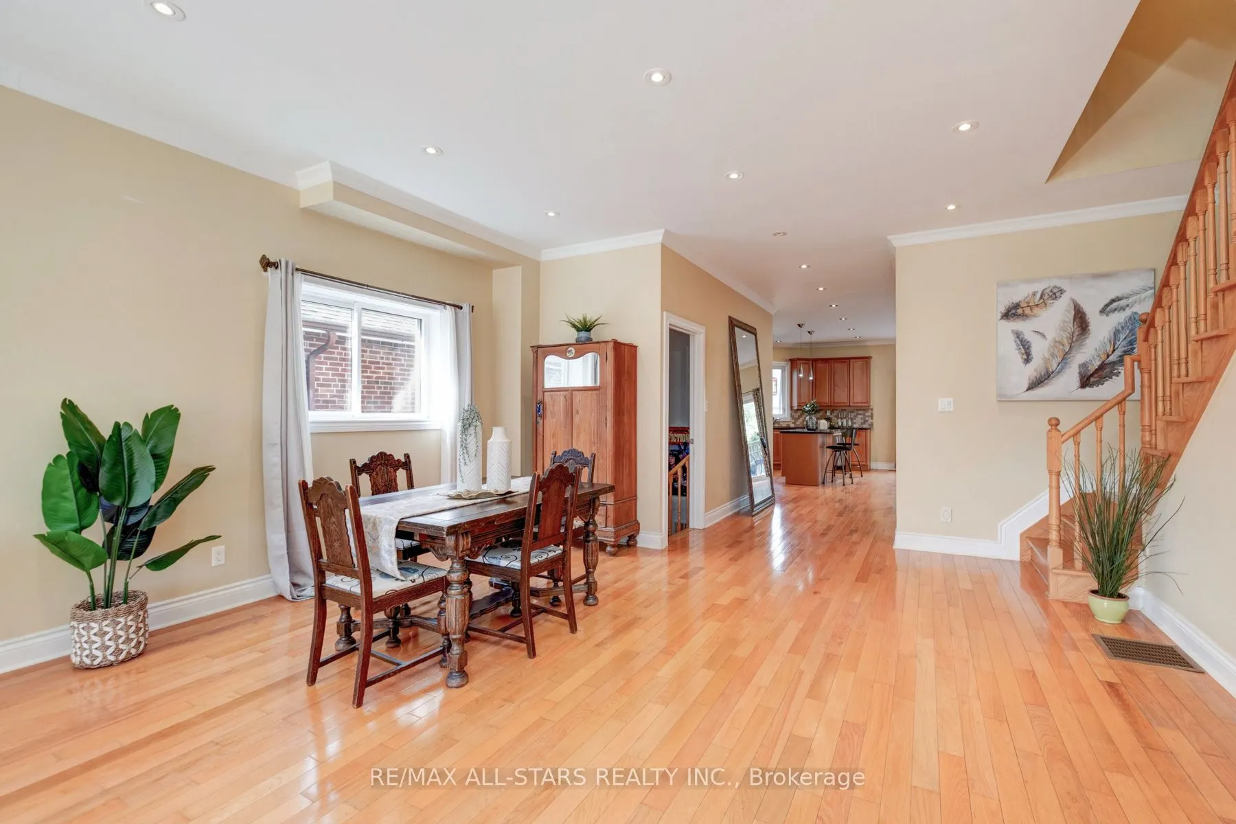 32 Barker Avenue