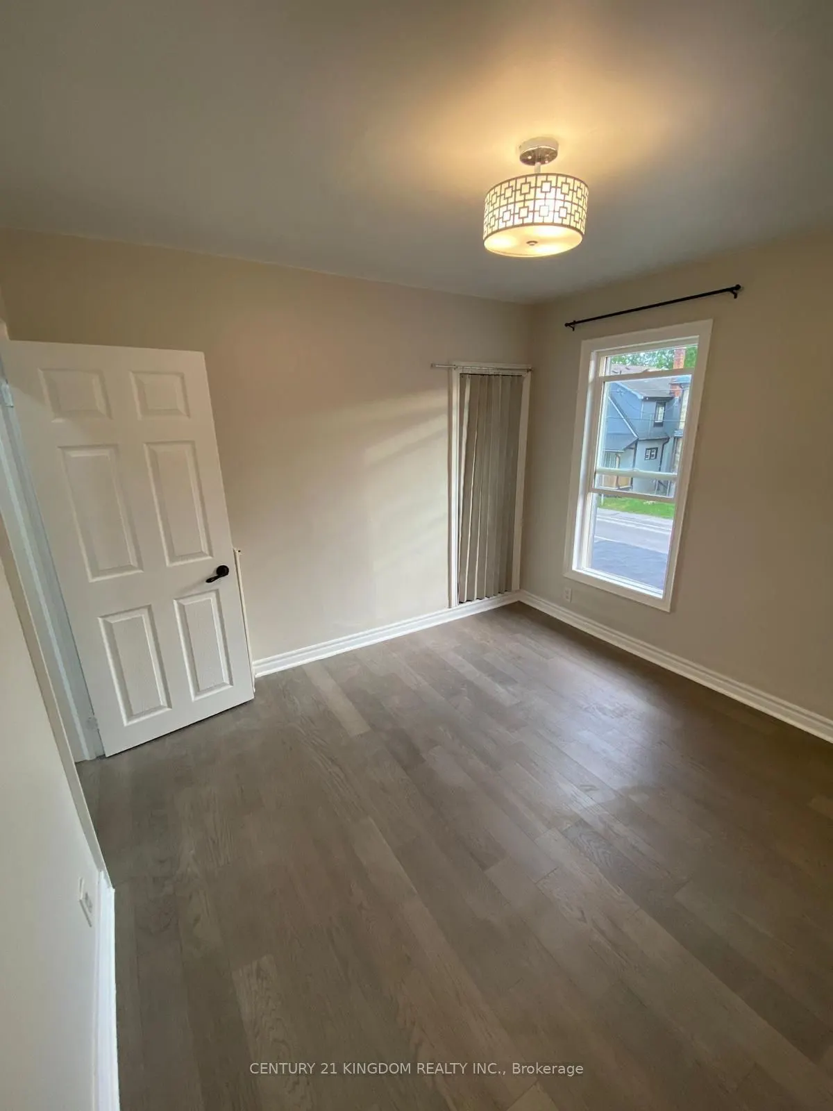 201 Albert Street, #Upper