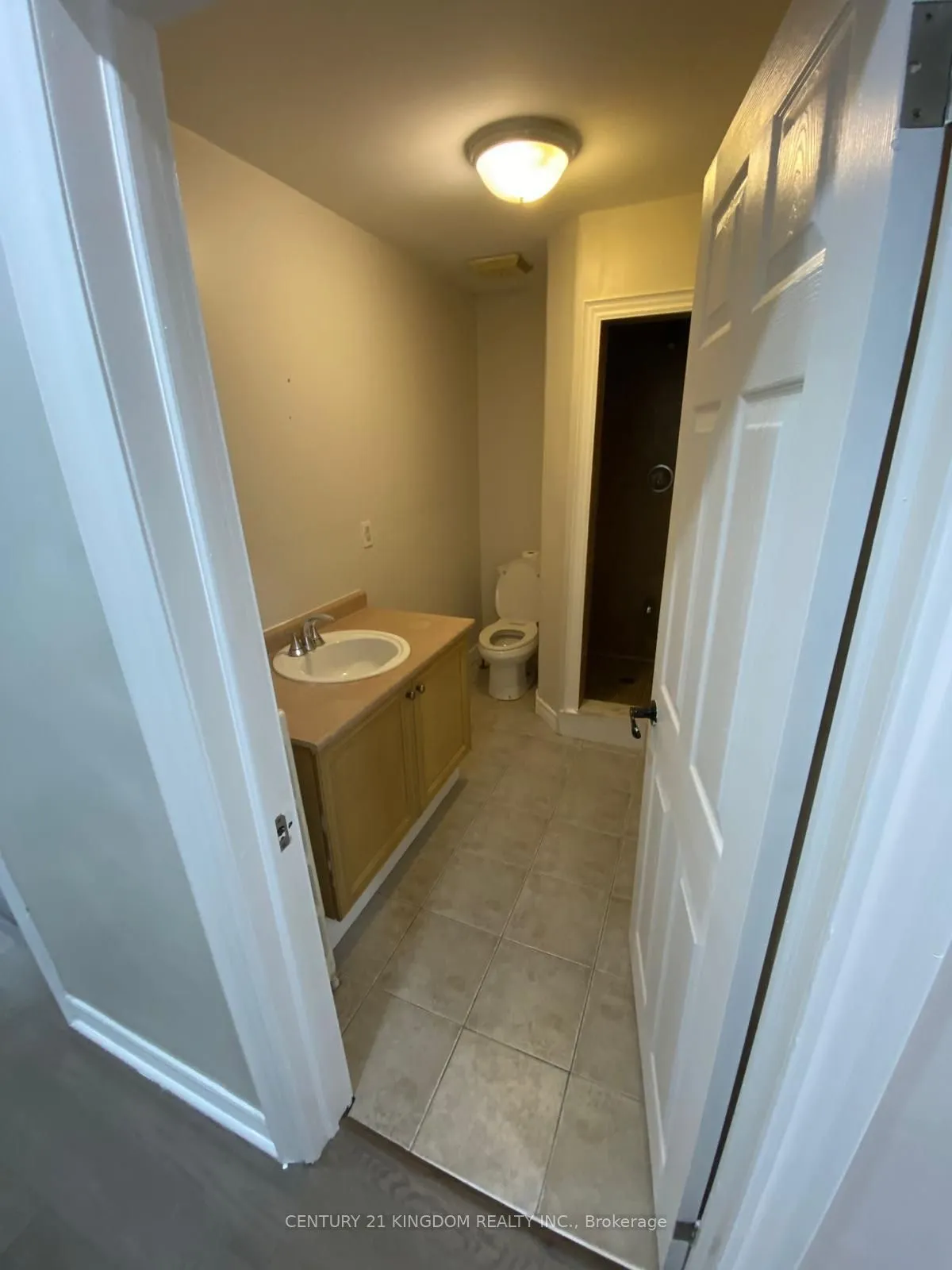 201 Albert Street, #Upper