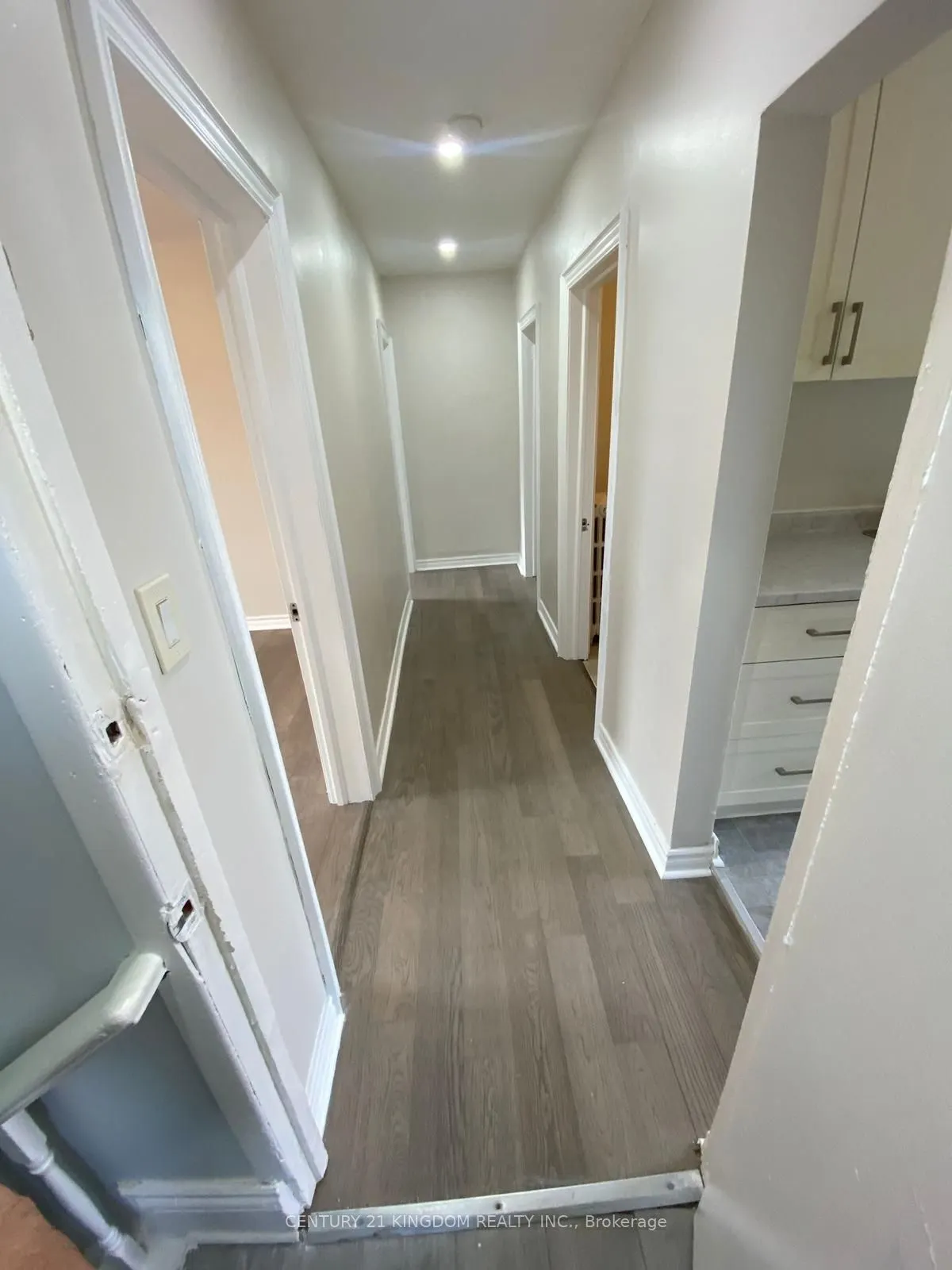 201 Albert Street, #Upper