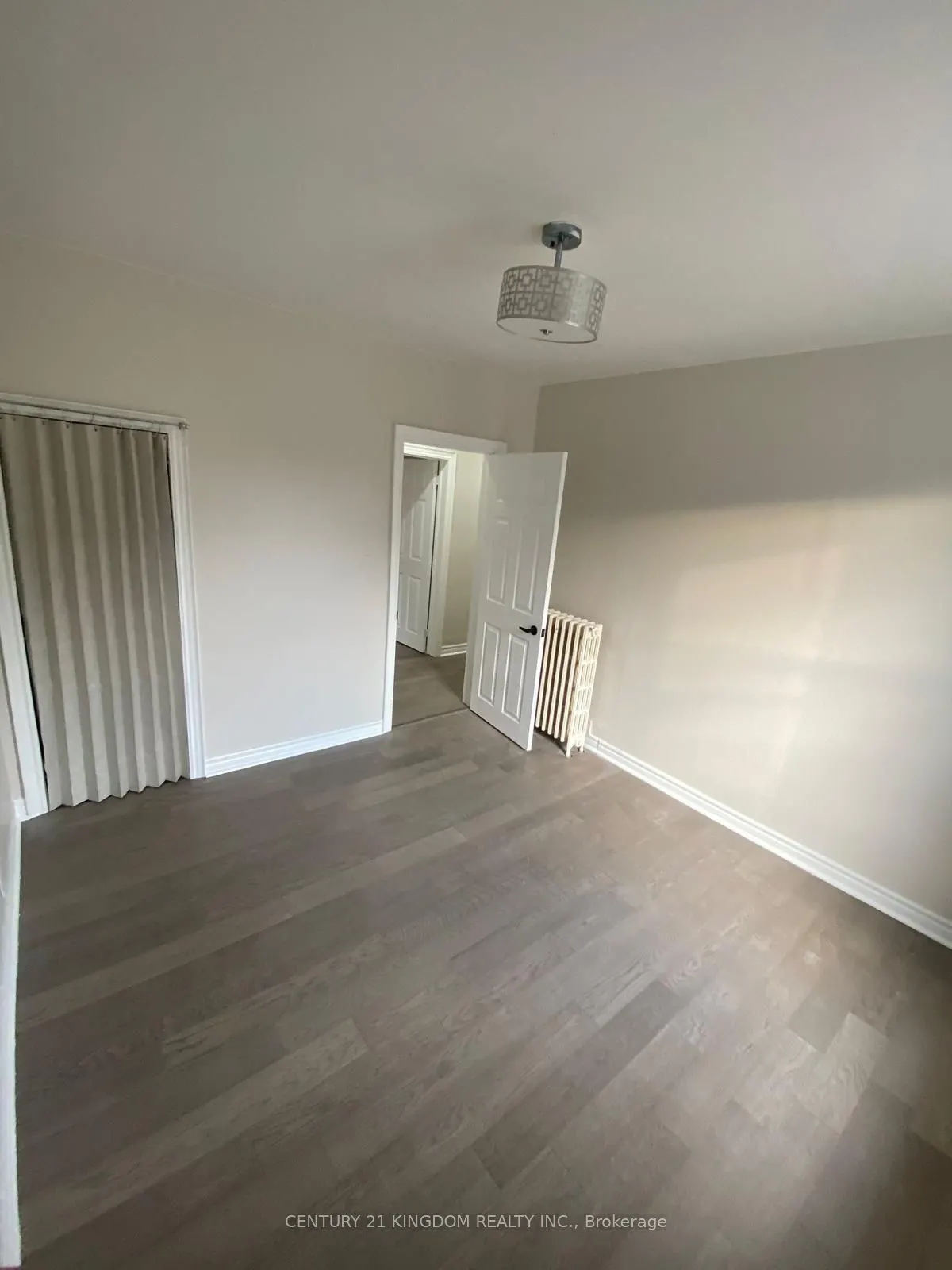 201 Albert Street, #Upper
