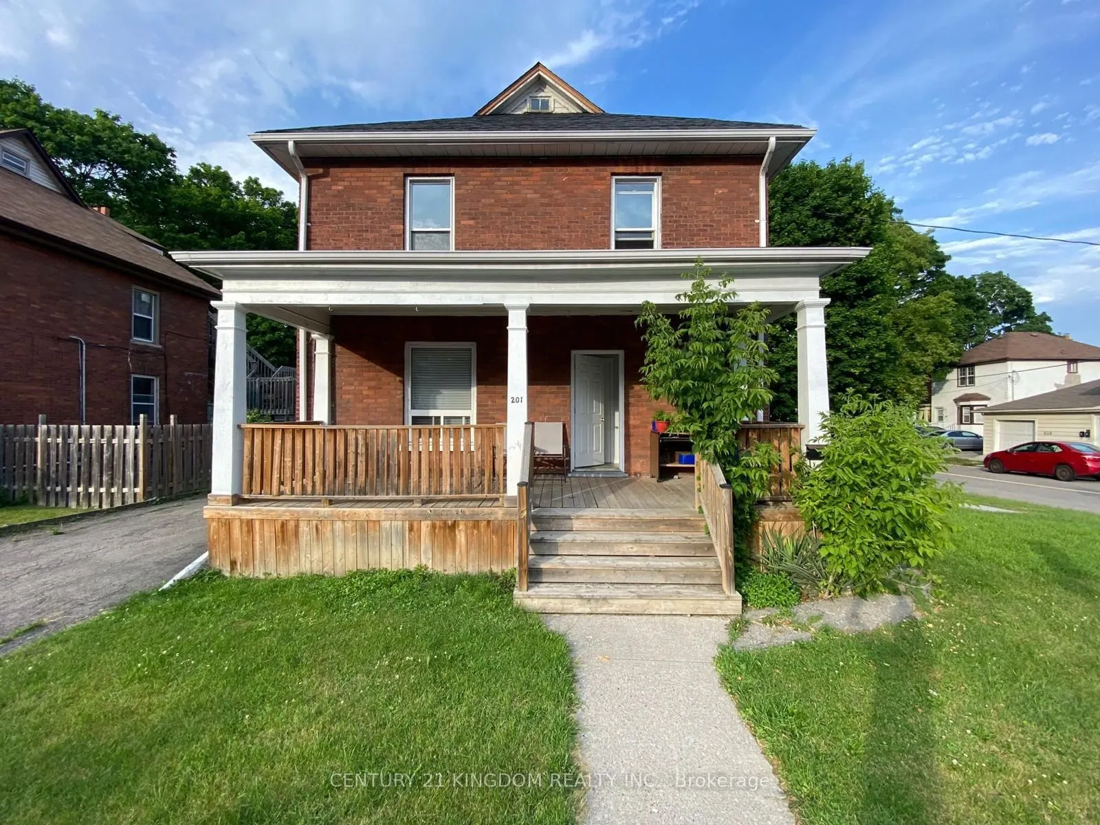 201 Albert Street, #Upper