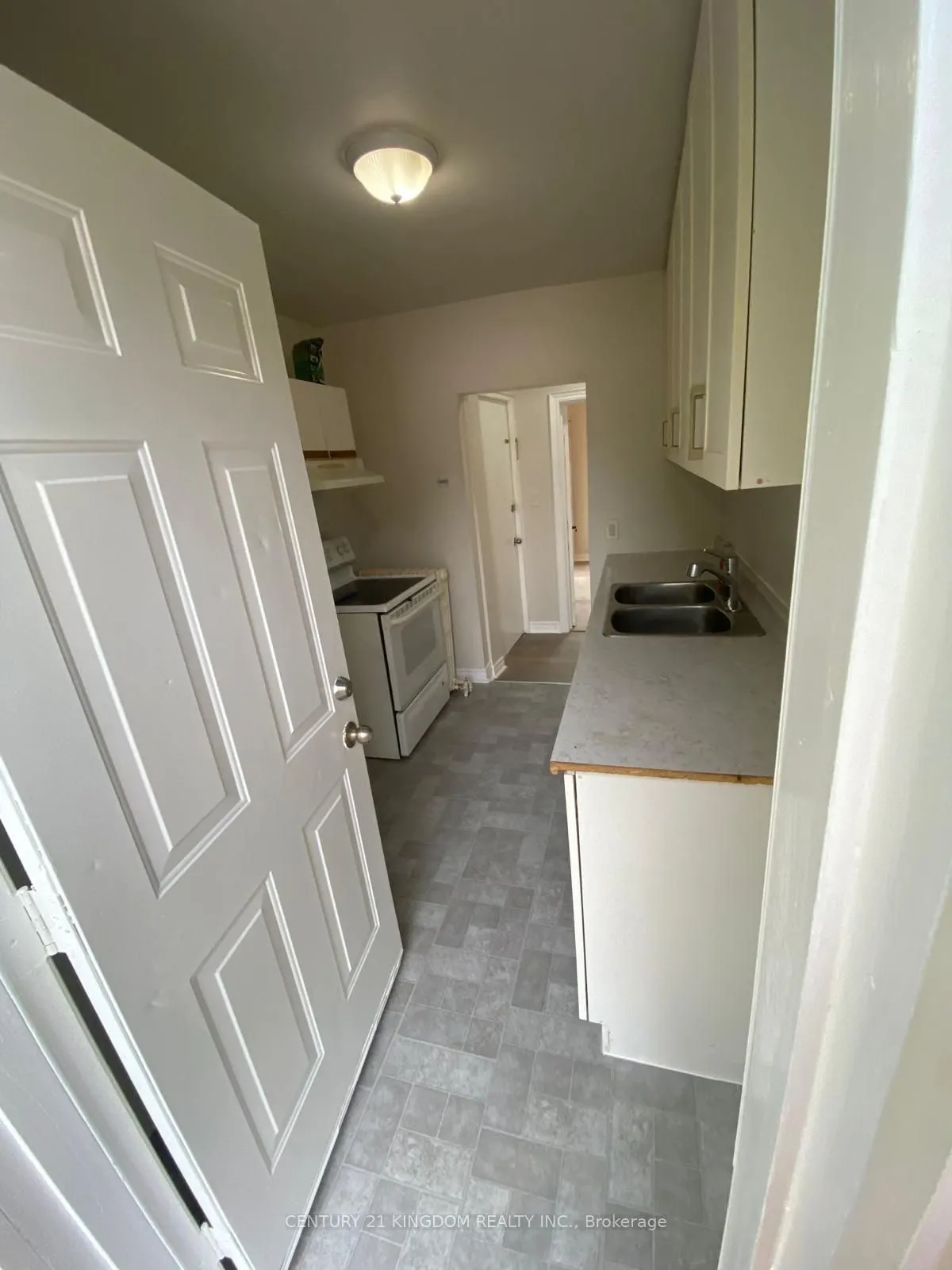 201 Albert Street, #Upper