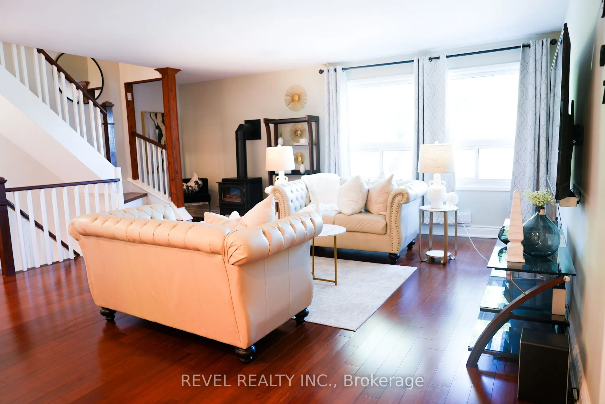 909 King Street W, #2