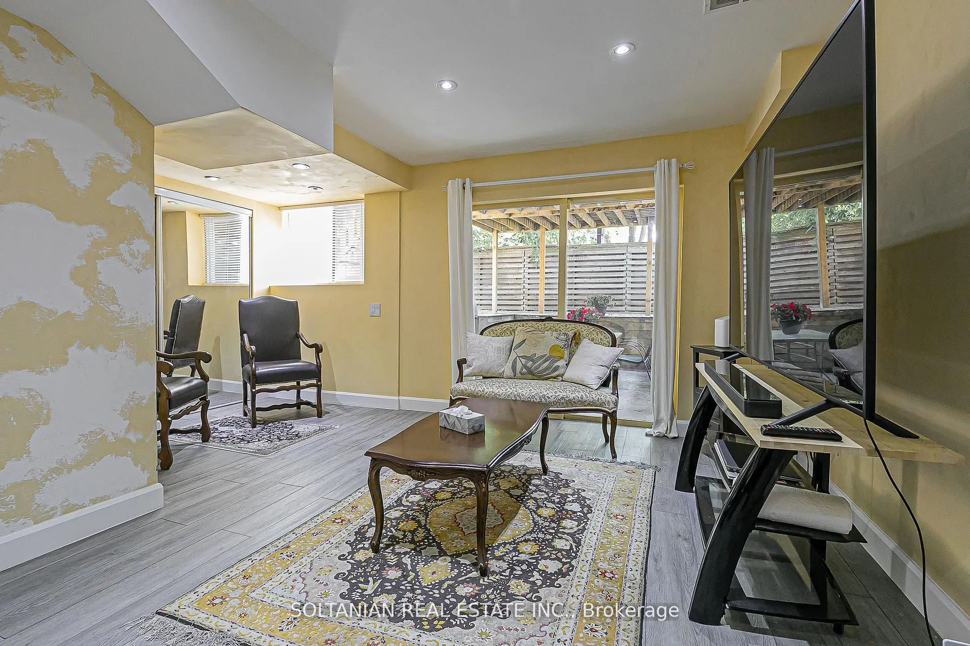21 Pretoria Avenue