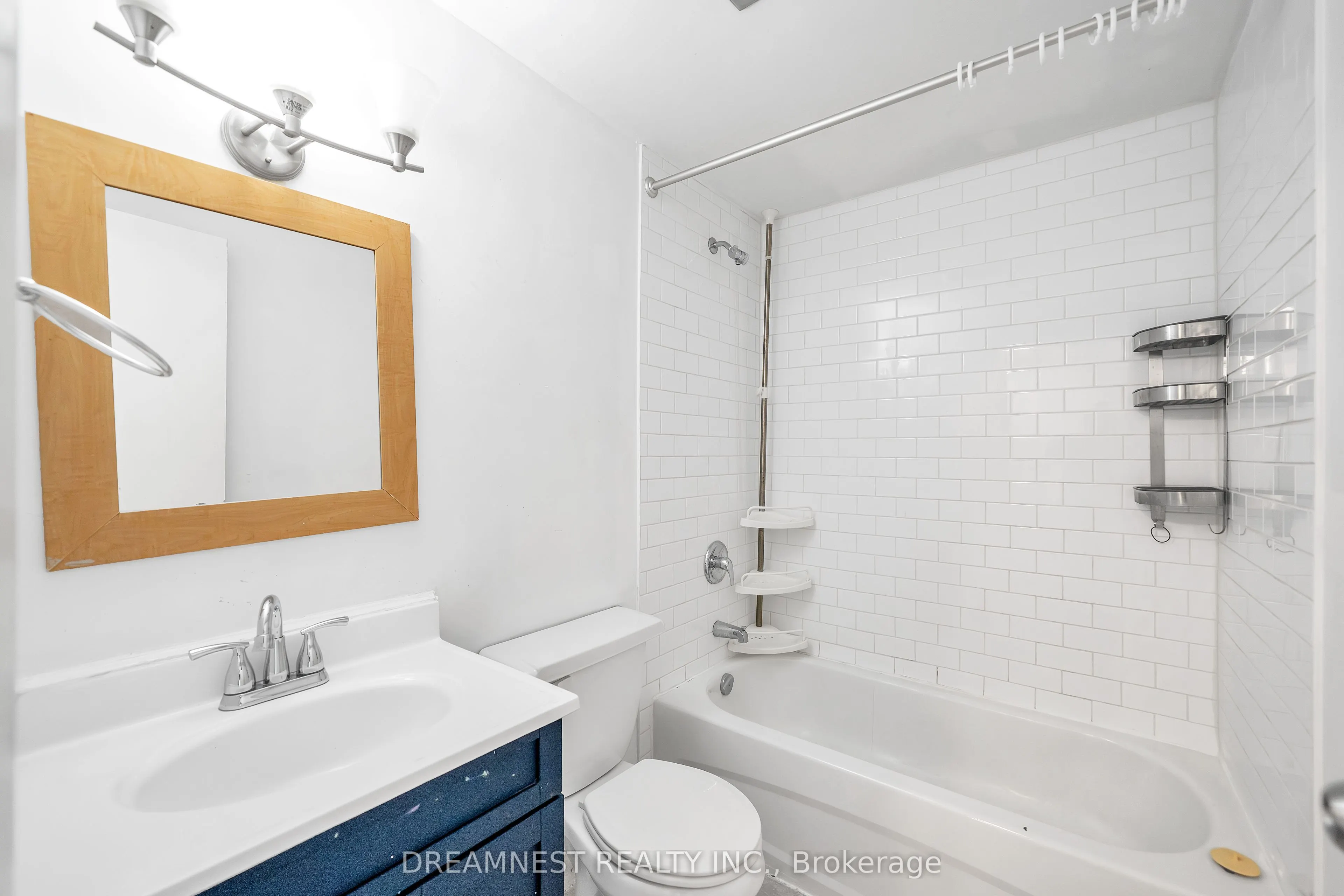 31 Parker Crescent, #17
