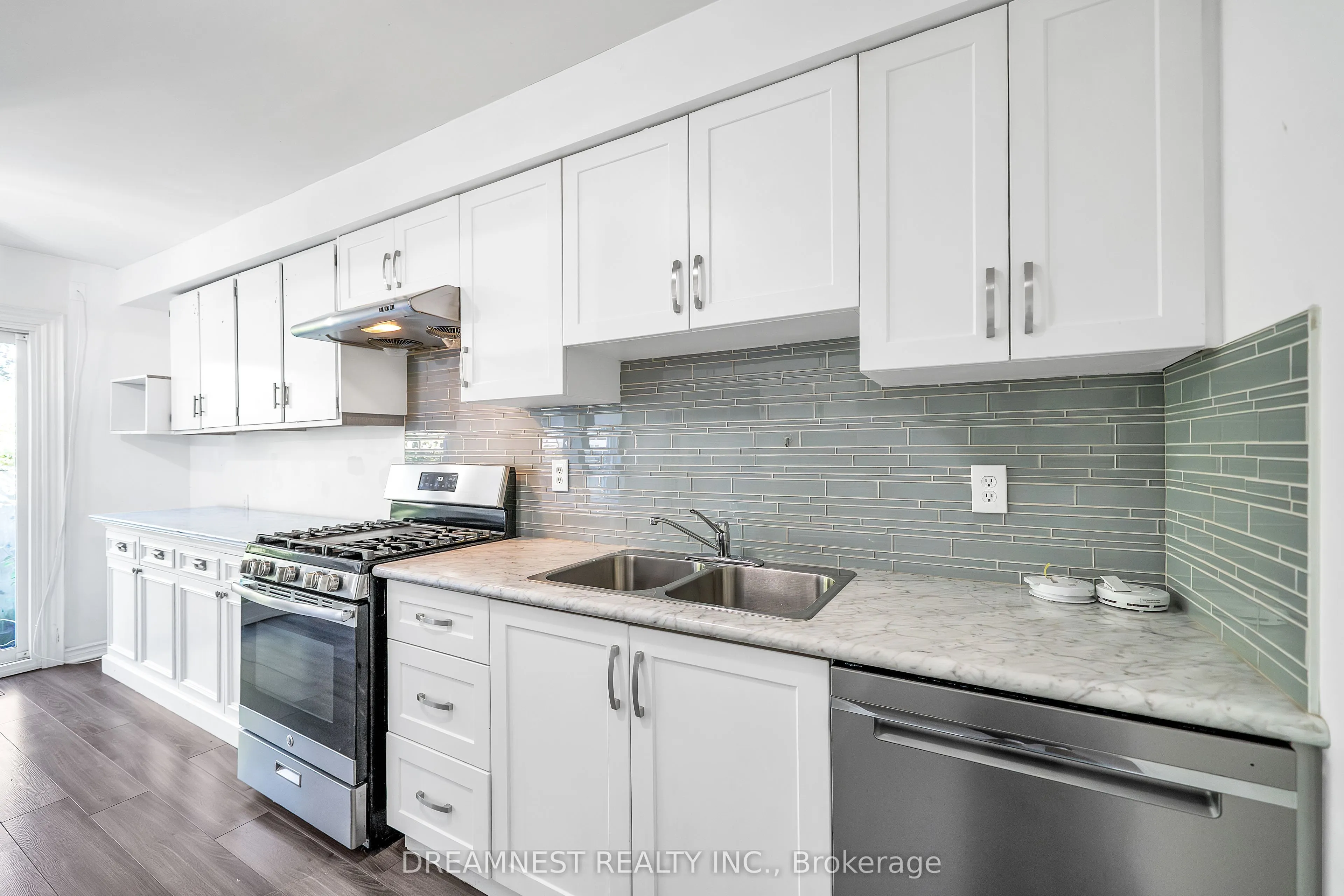 31 Parker Crescent, #17