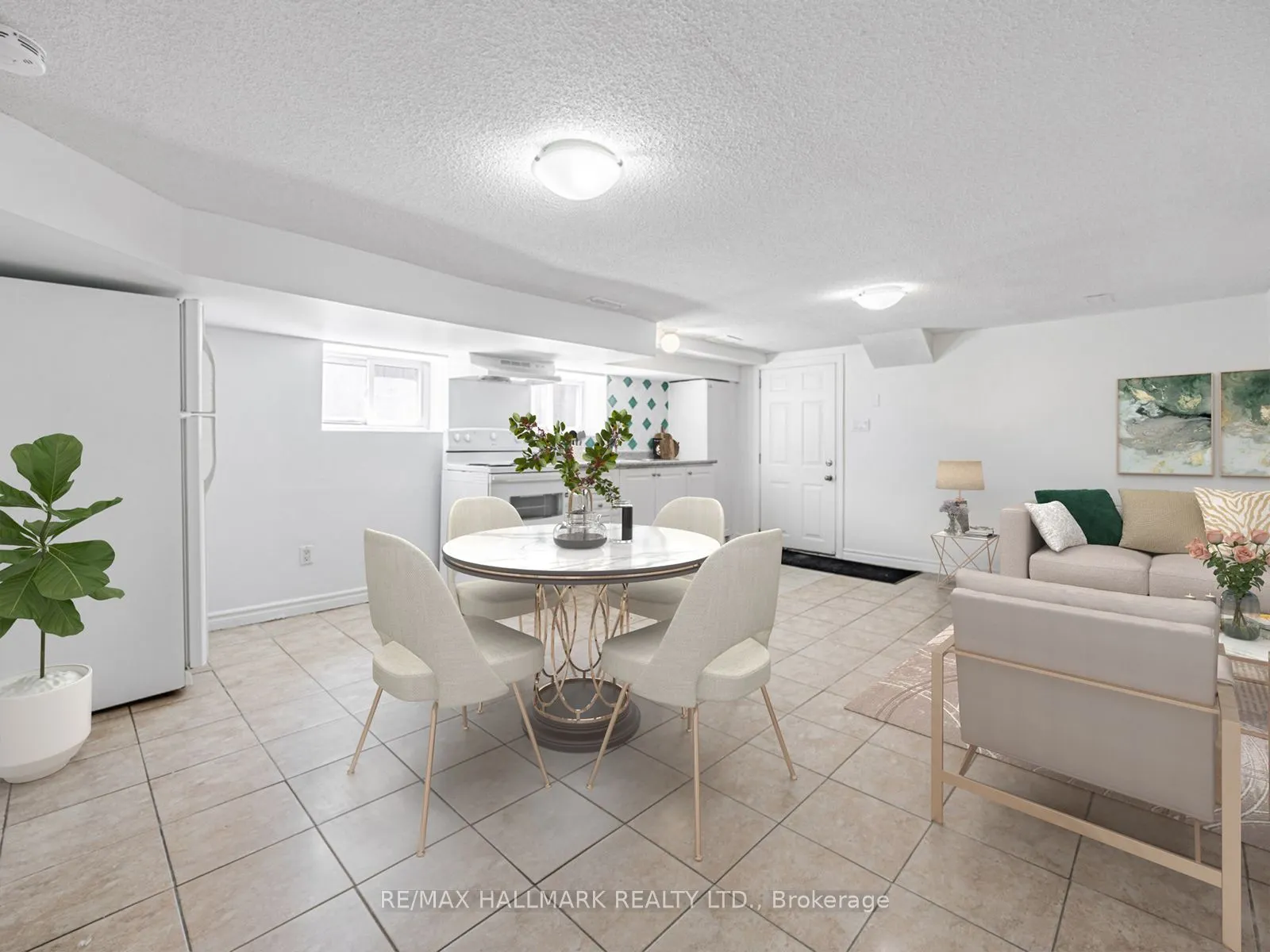 8 Redwood Avenue, #Lower