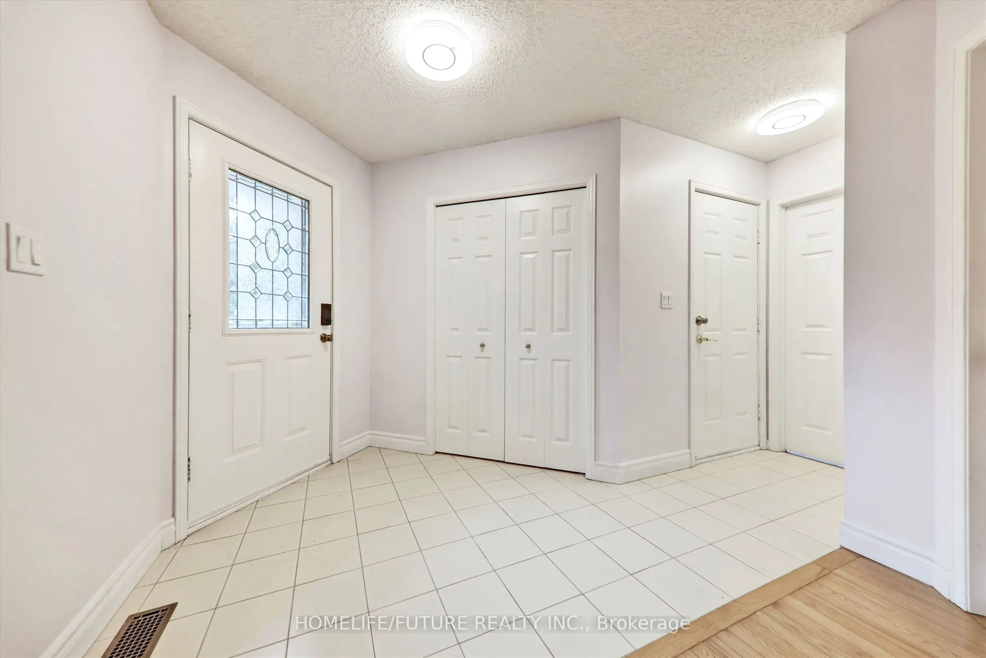 979 Copperfield Drive