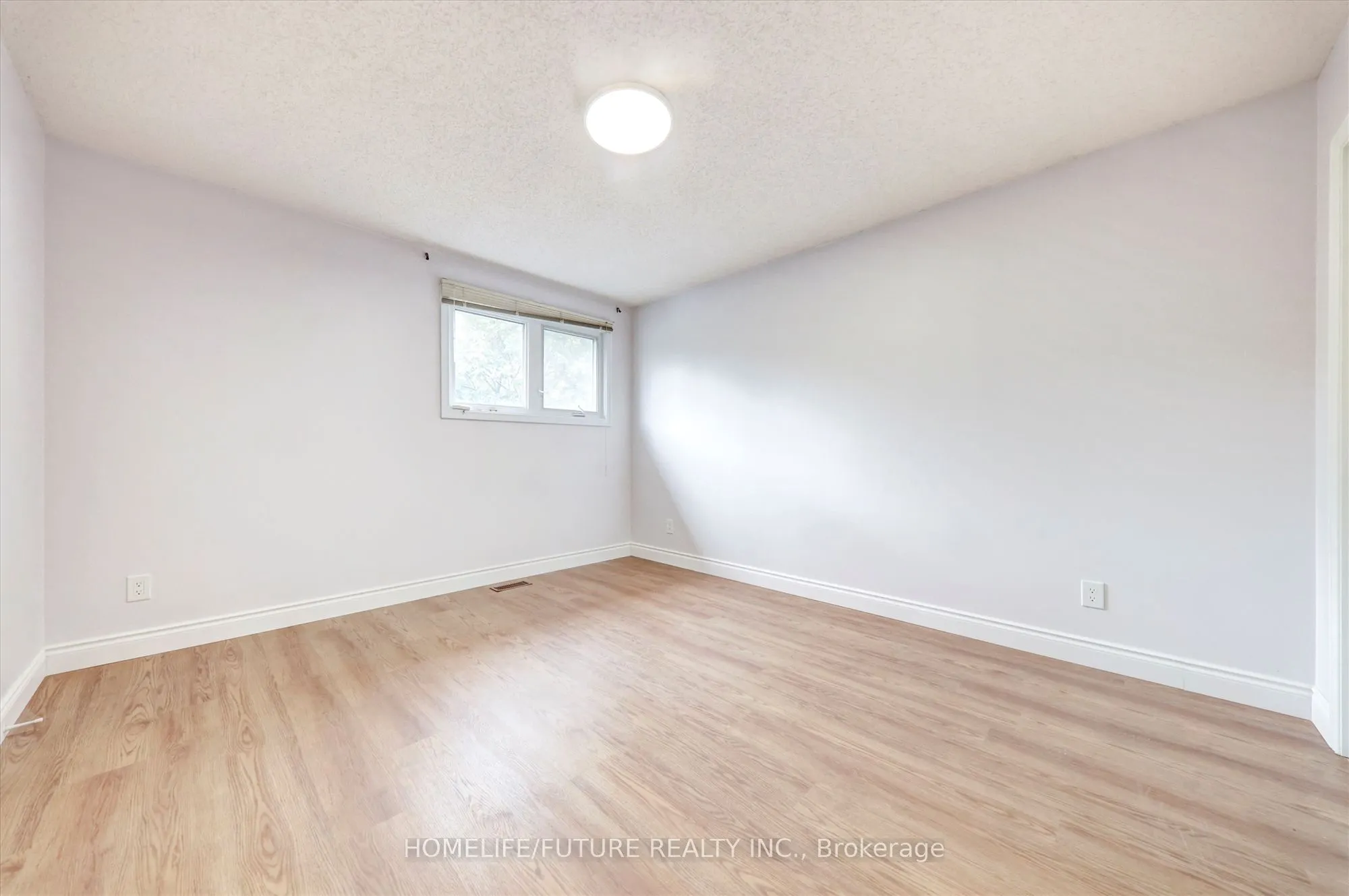 979 Copperfield Drive