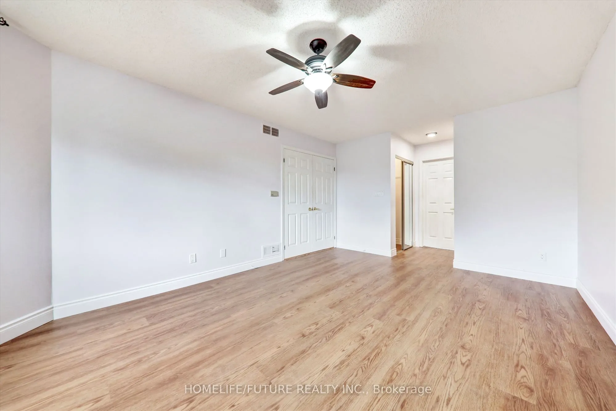 979 Copperfield Drive