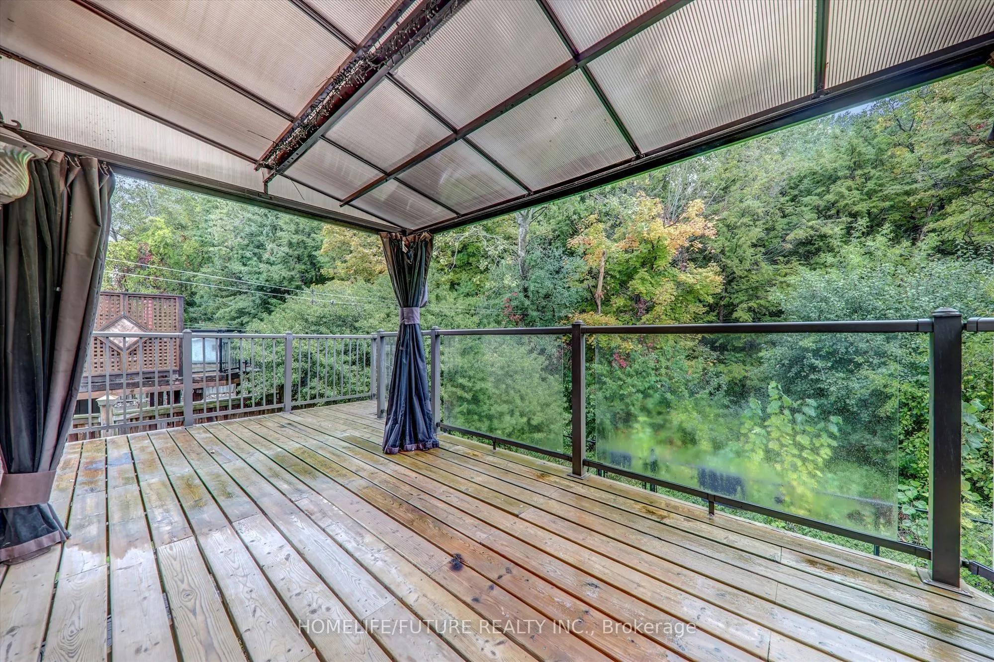 979 Copperfield Drive