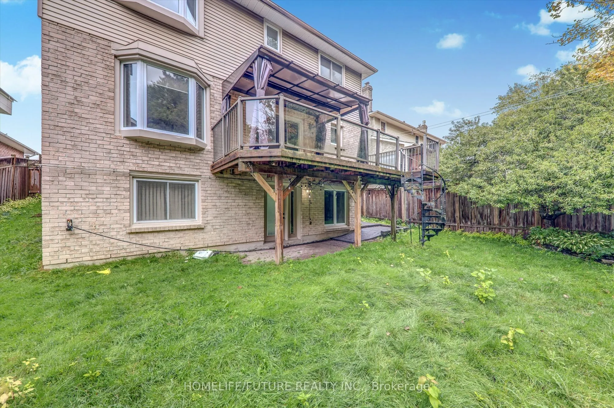 979 Copperfield Drive