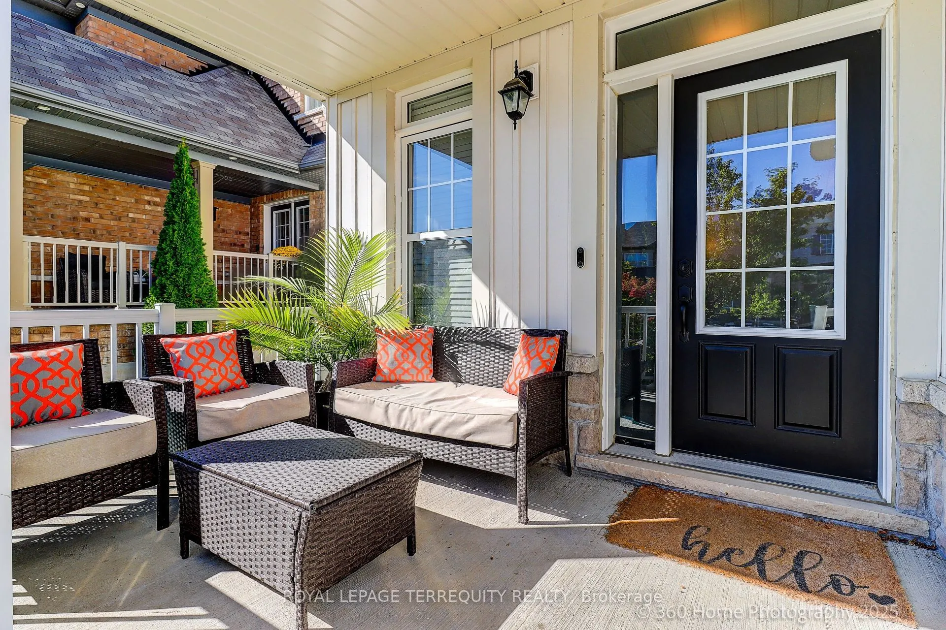 18 Northglen Boulevard