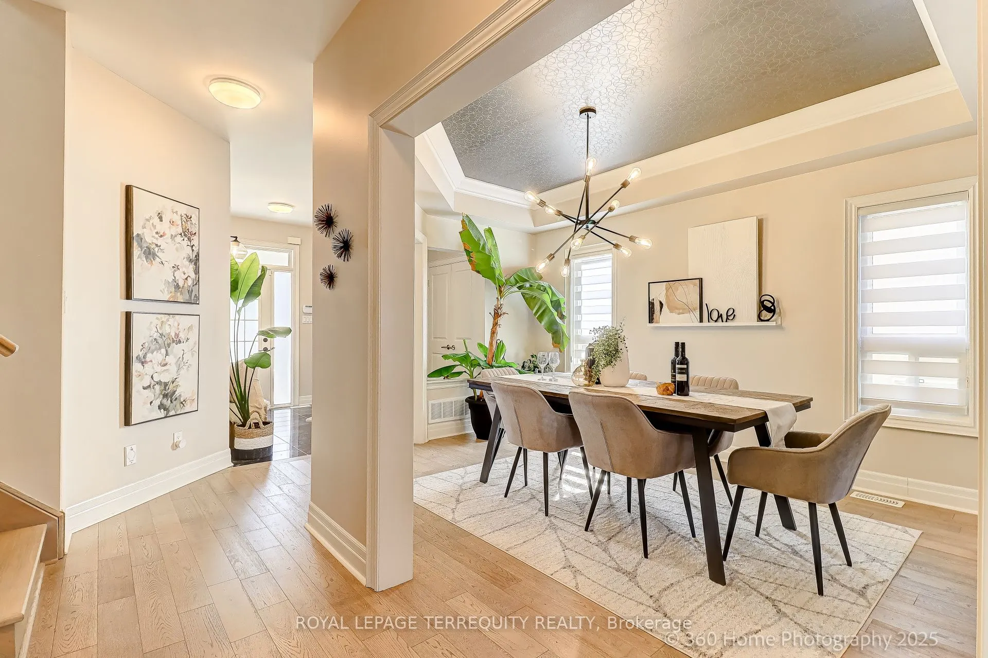 18 Northglen Boulevard